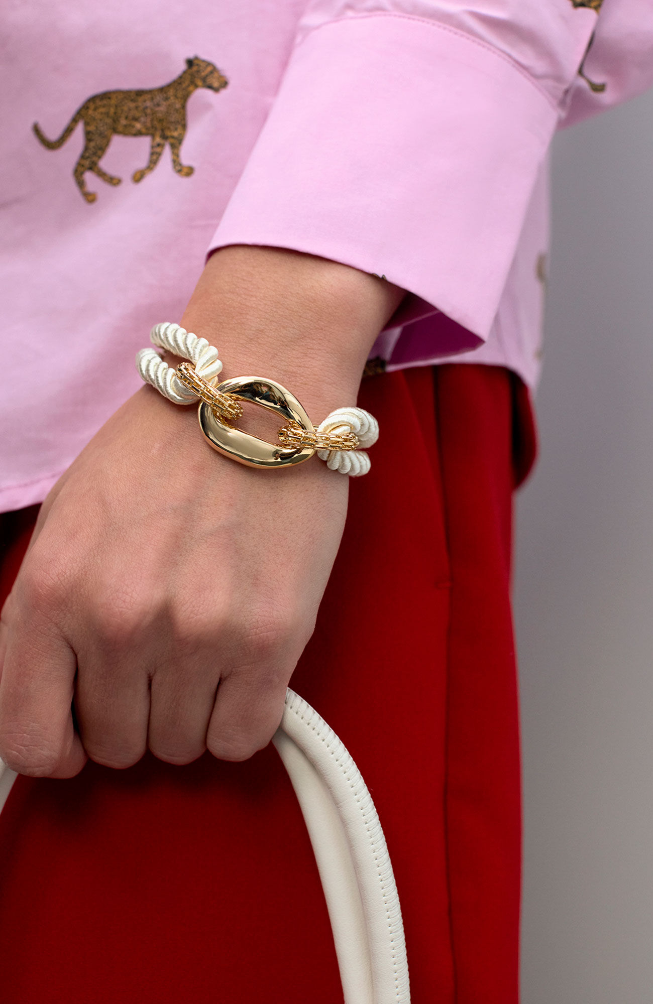 Lola Casademunt Pulsera de cord&oacute;n