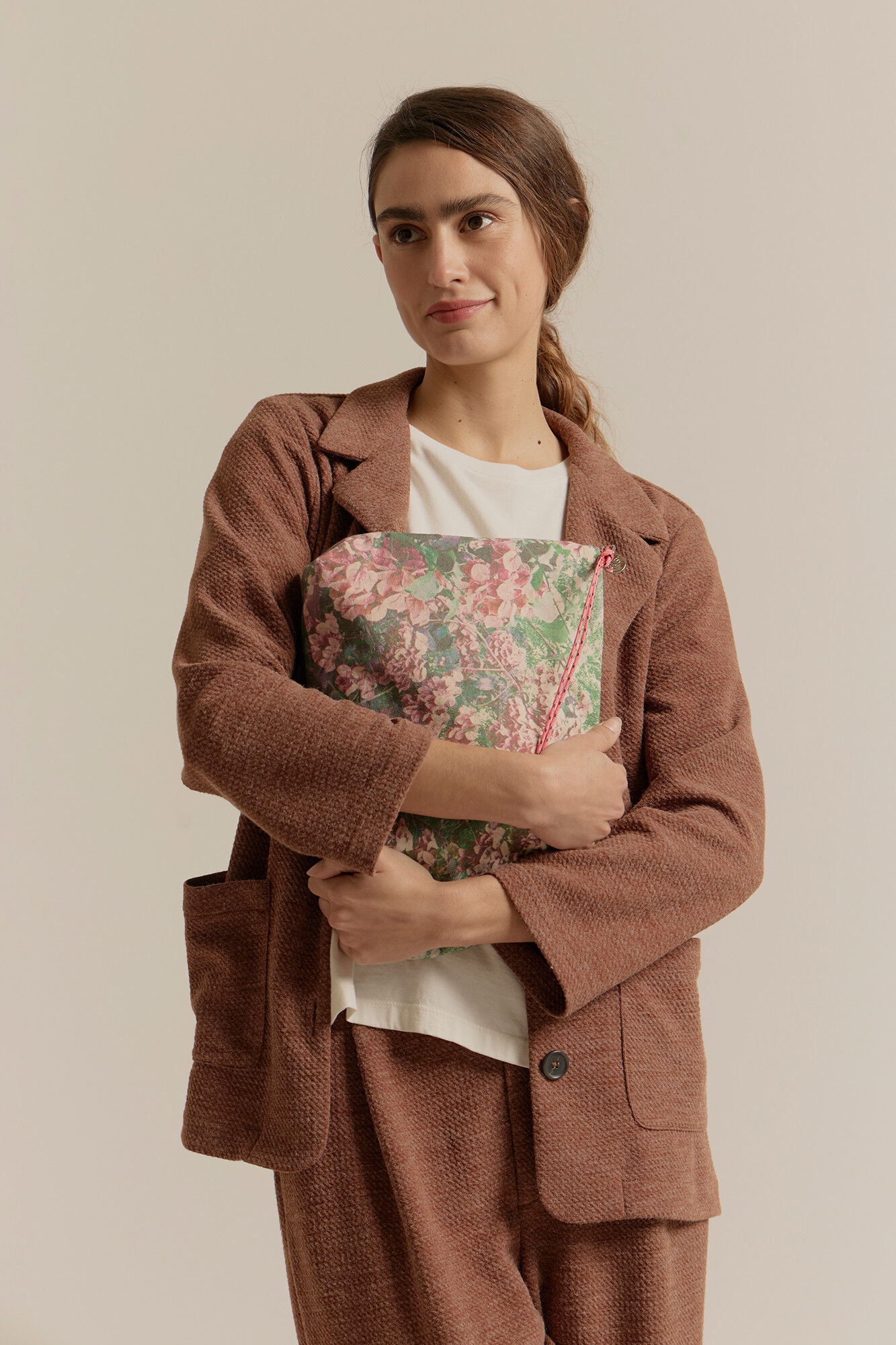 Zubi Pouch handbag
