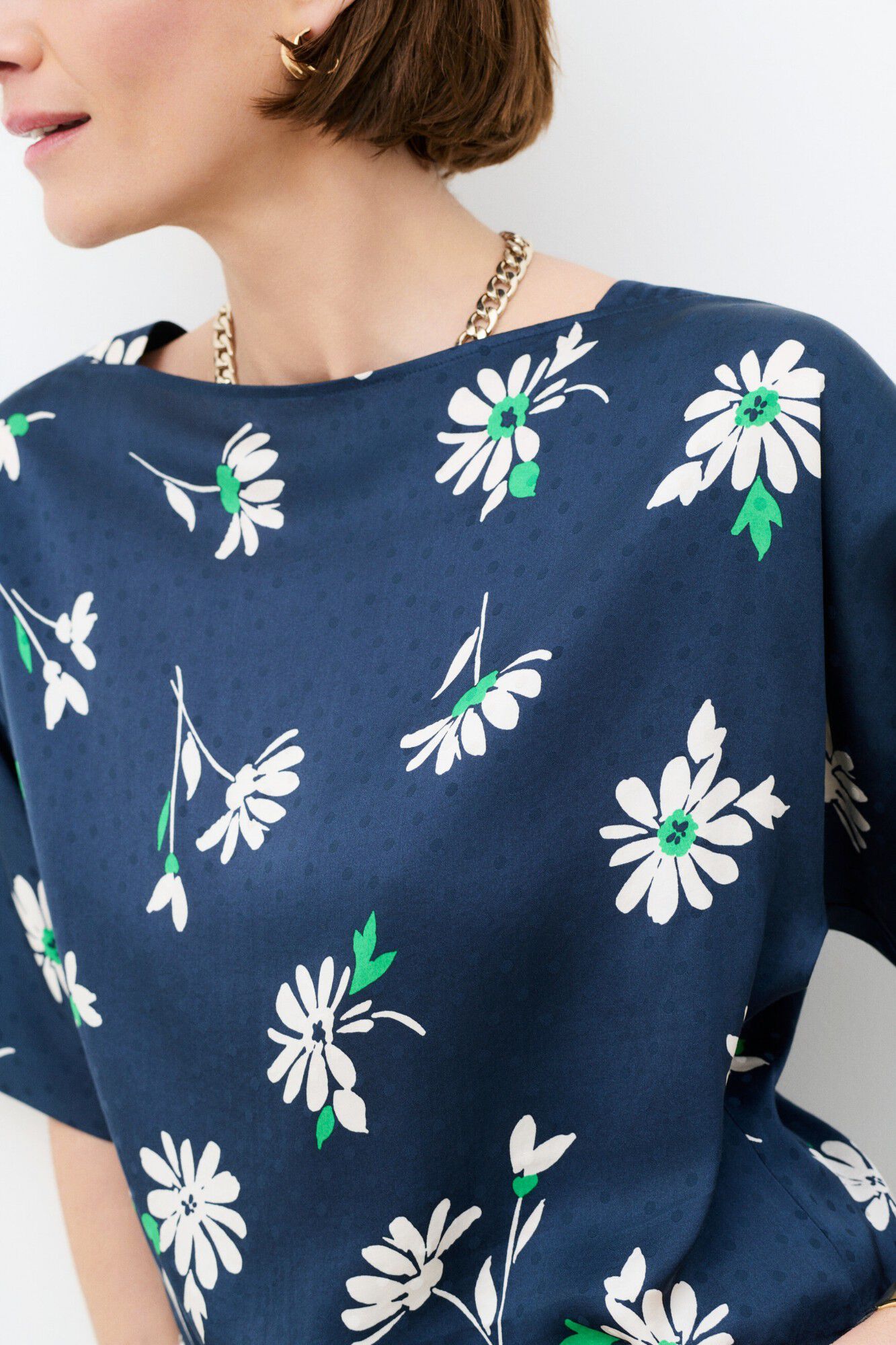 Caroll Cscarf short shirt