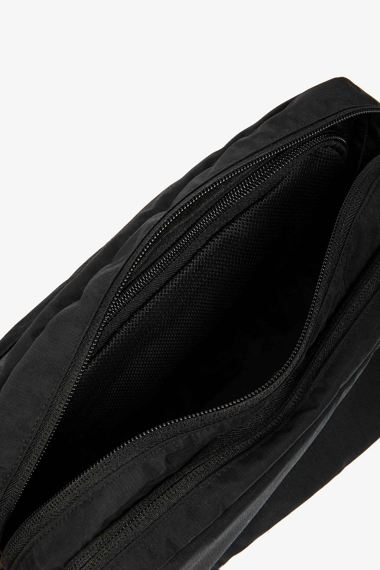 Ecoalf Oslo vanity case bag Black