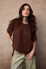 Slowlove Blusa detalles encaje Marr&oacute;n oscuro