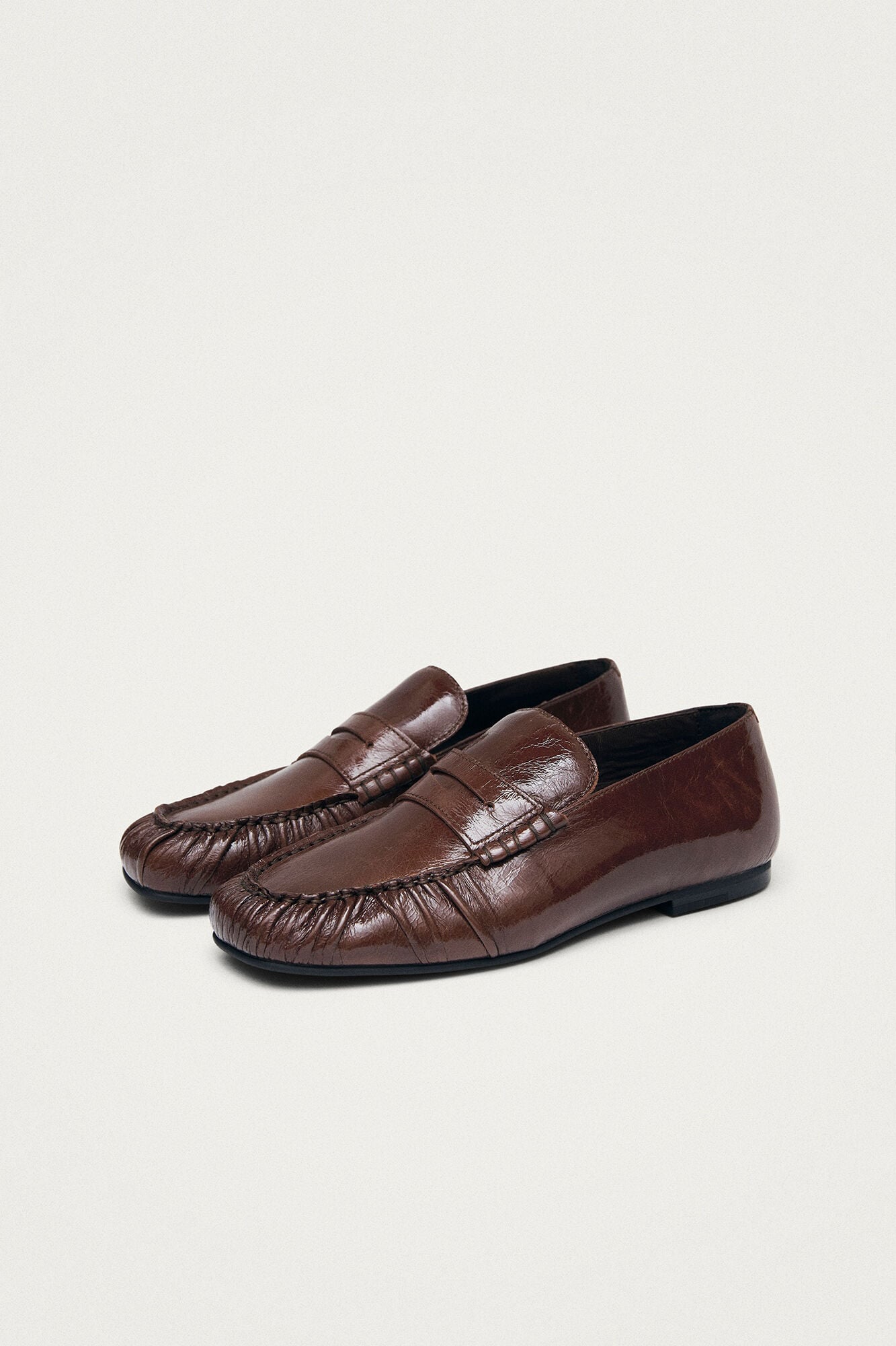 Alohas Aven Patent leather loafers