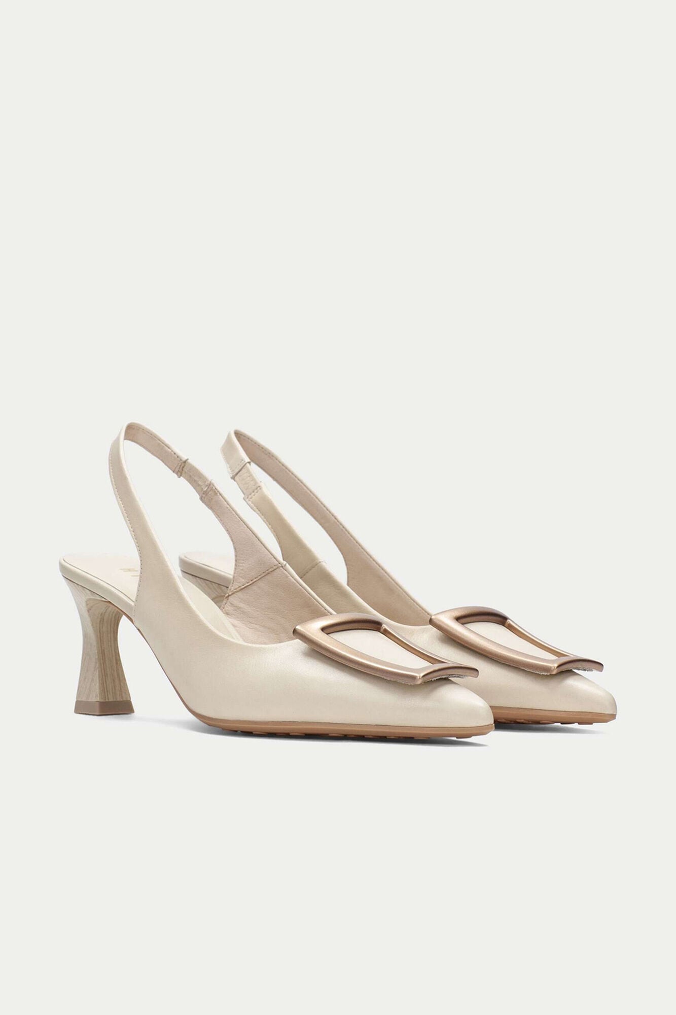 Hispanitas Trapeze ornament court shoe