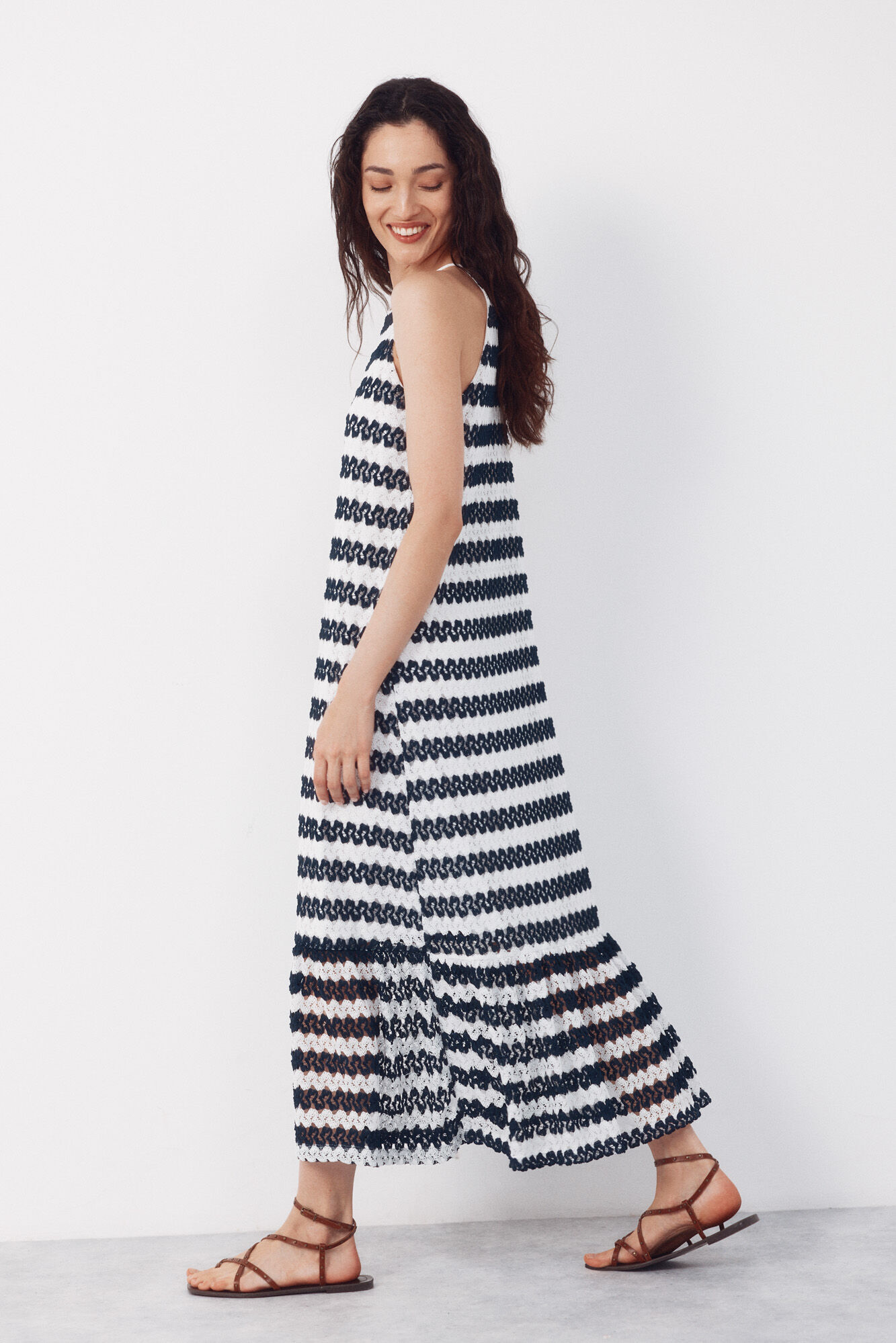 Cortefiel Structured halterneck dress