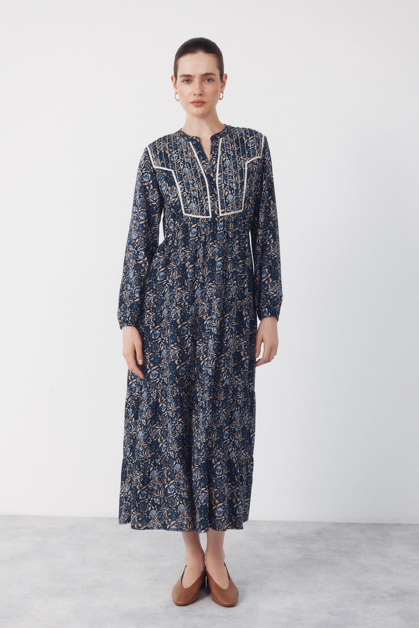 Cortefiel Fluid printed dress