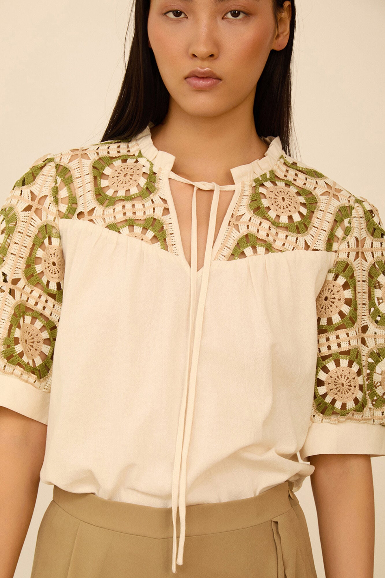 Meisie Crochet blouse White
