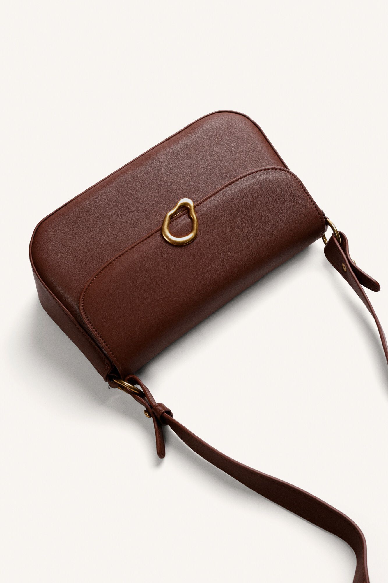 Gioseppo Crossbody bag with buckle Dark brown