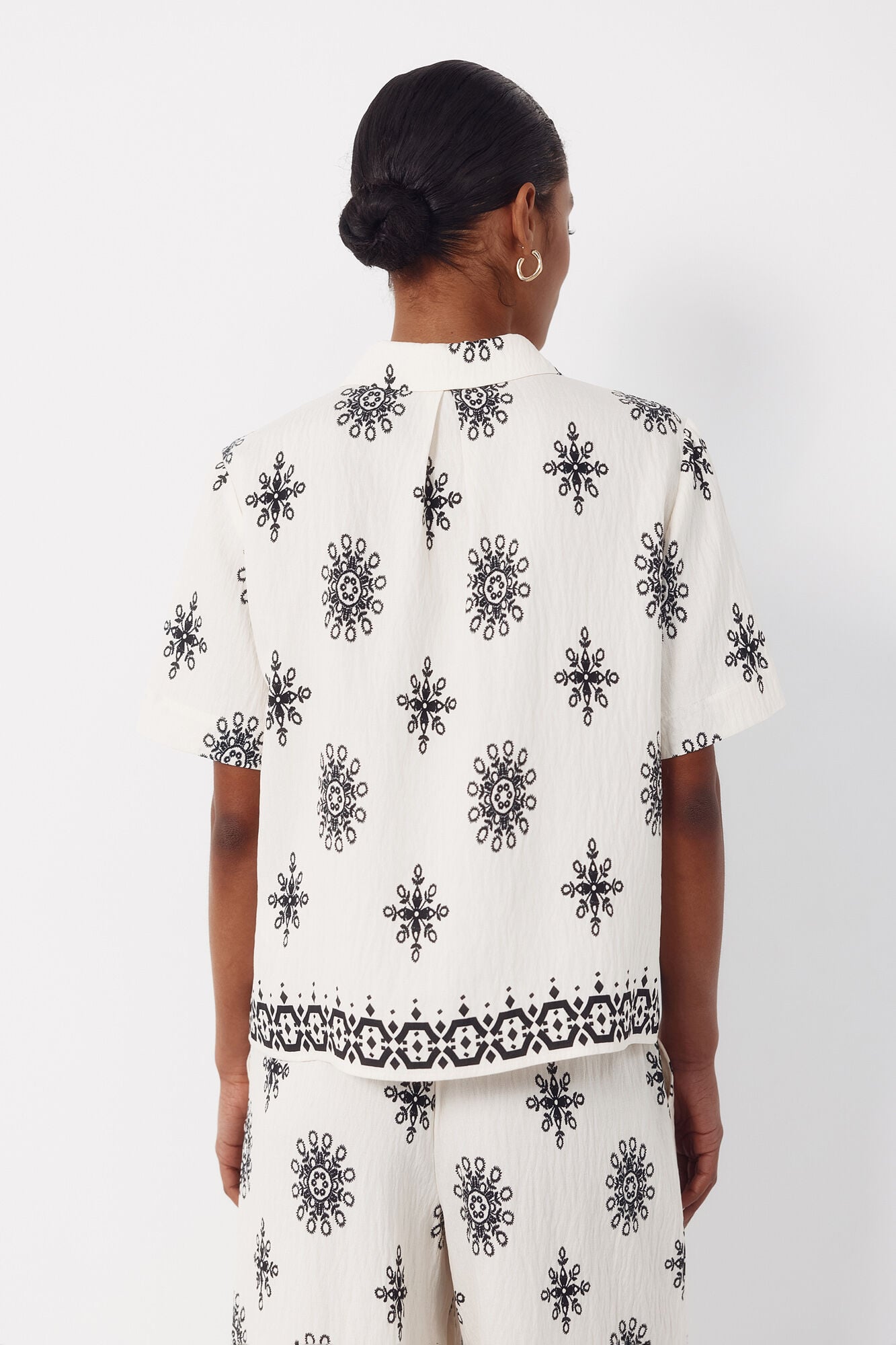 Cortefiel Printed short sleeve shirt Printed white