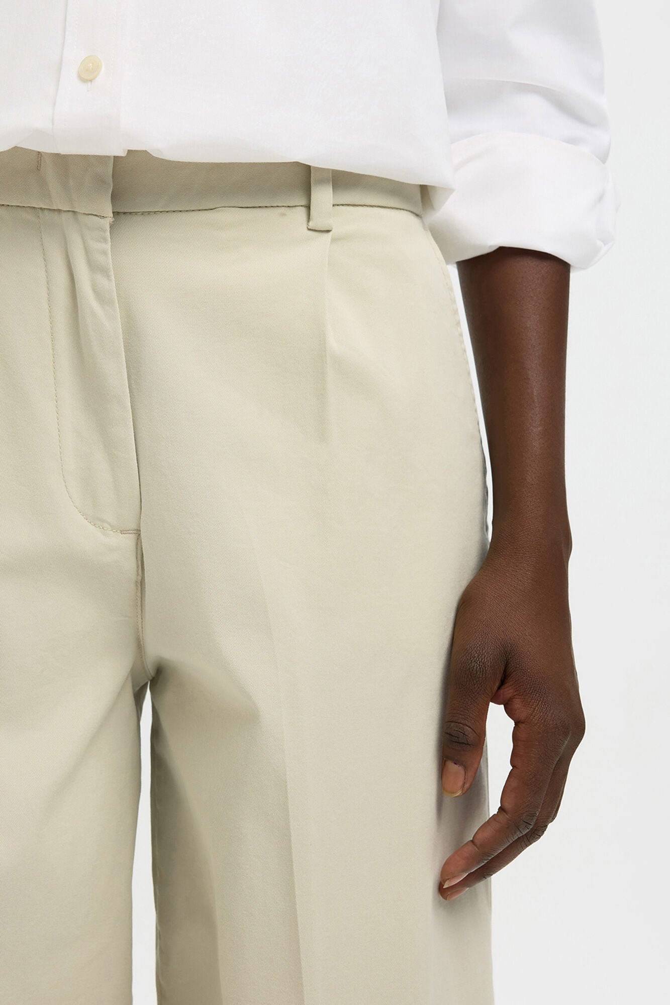 Selected Cal&ccedil;a barrel em algod&atilde;o org&acirc;nico Tostado
