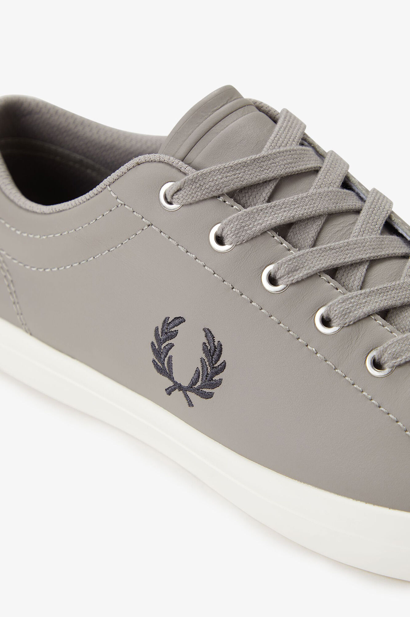 Fred Perry Leather Baseline trainers