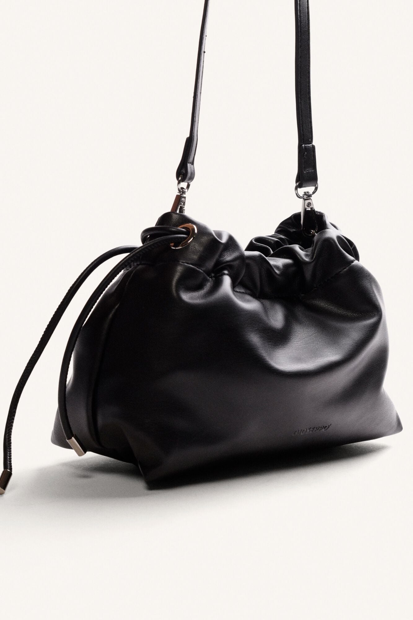 Gioseppo Bucket bag