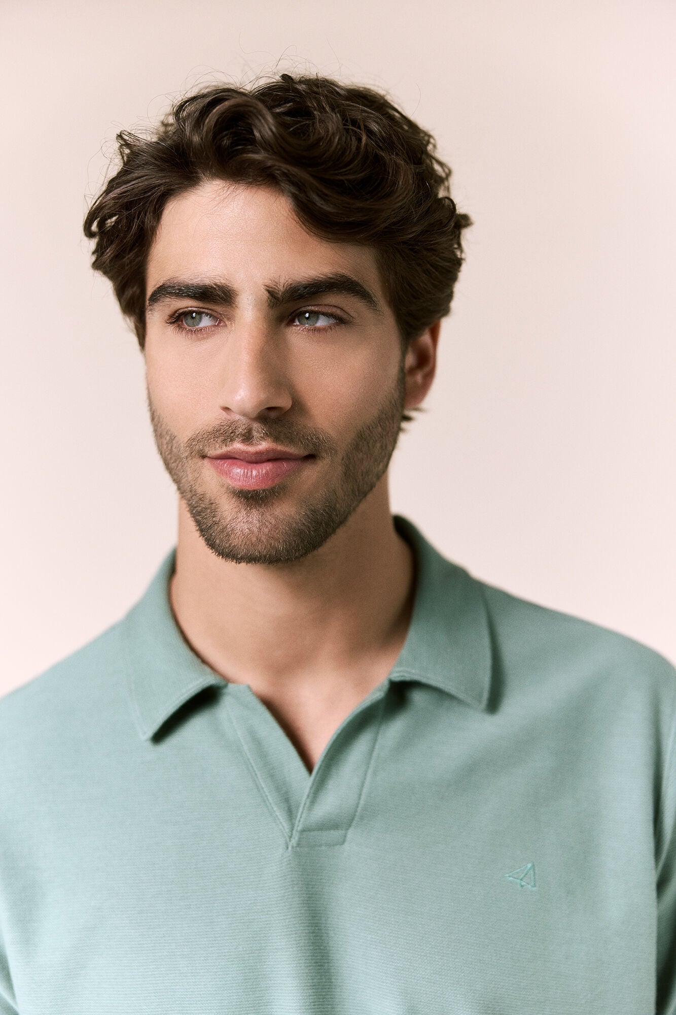 OOTO Piqu&eacute; V-neck polo shirt Green