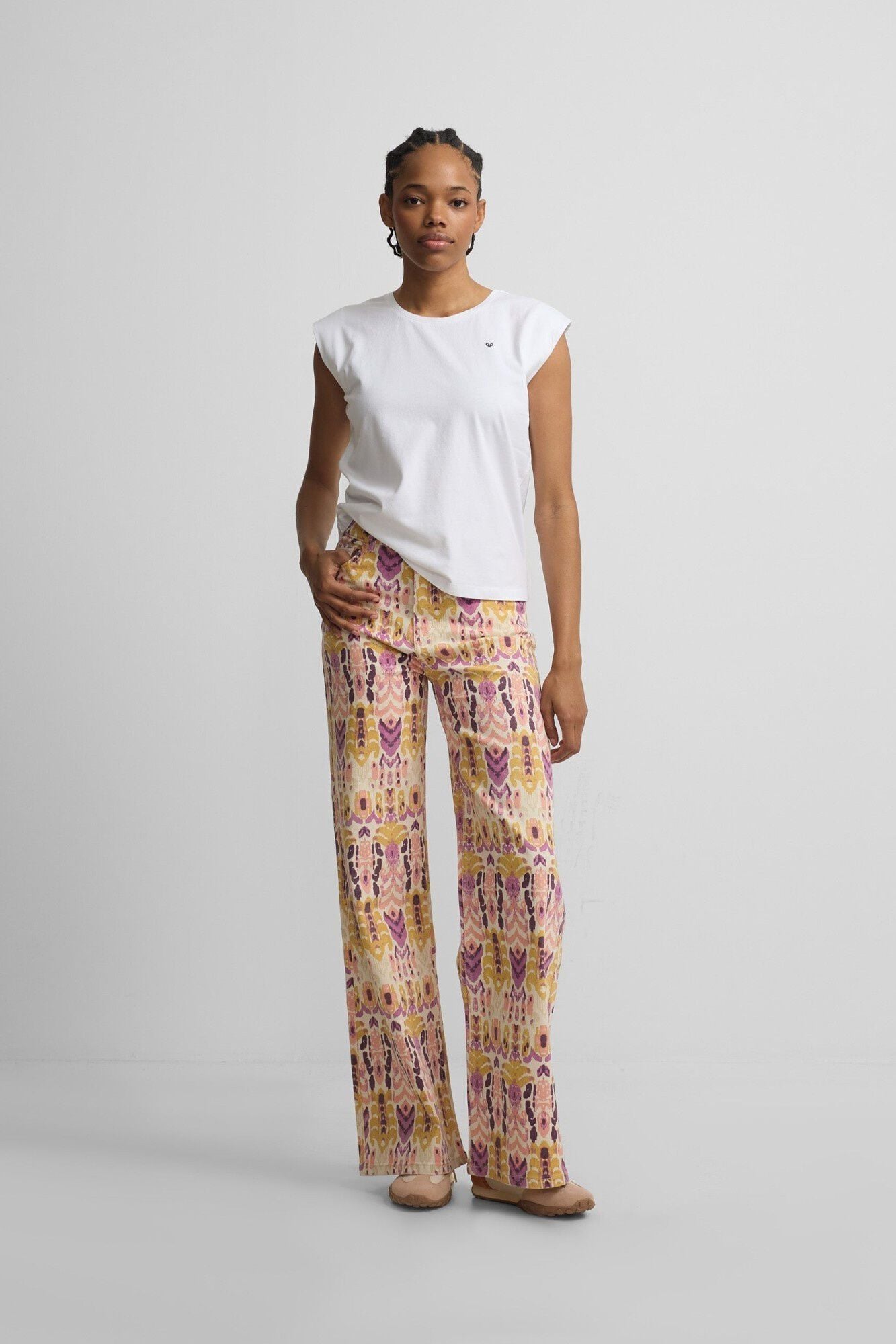 Silbon Cal&ccedil;as denim estampado ikat
