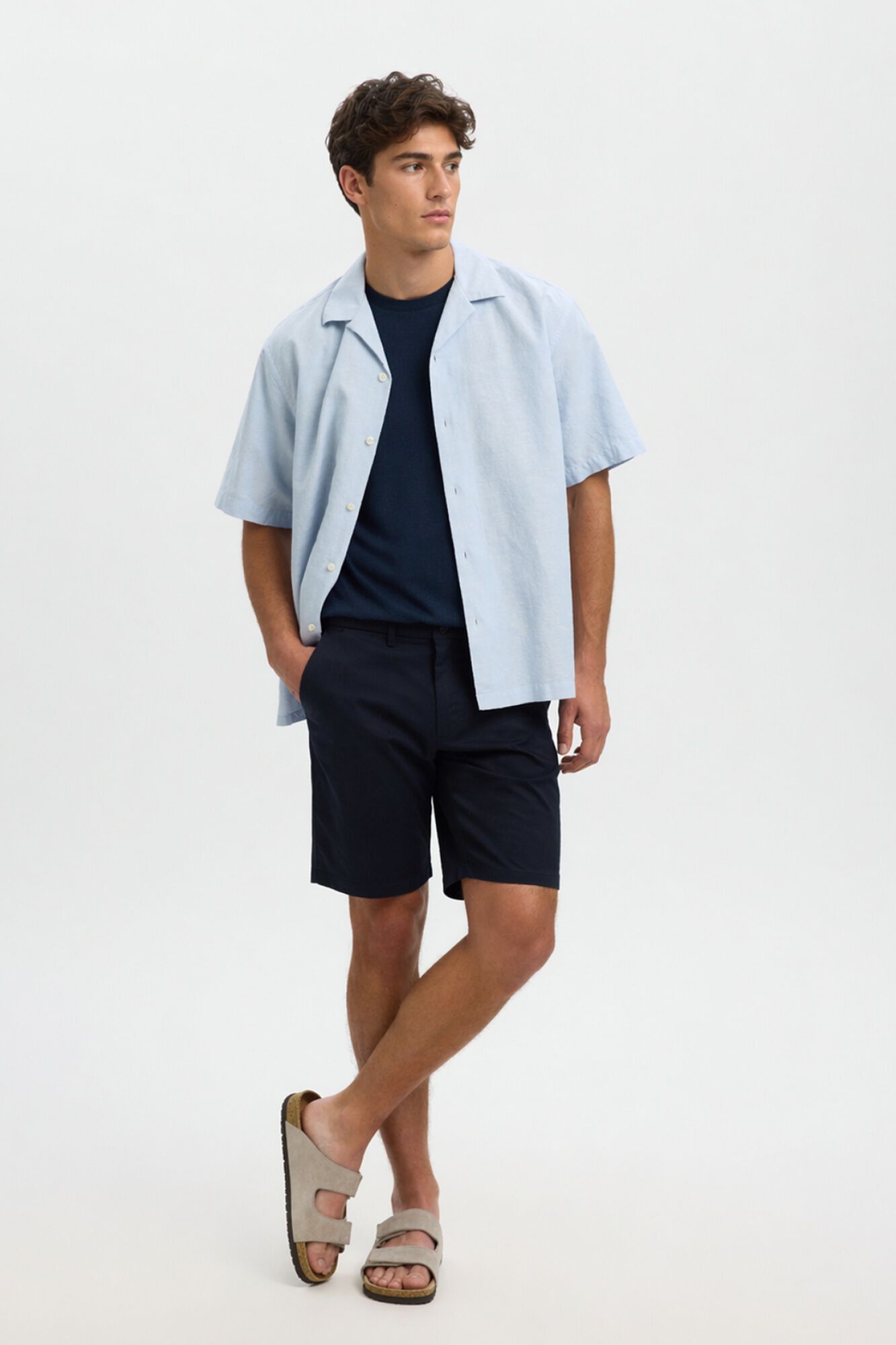 Selected Bermuda tipo chino