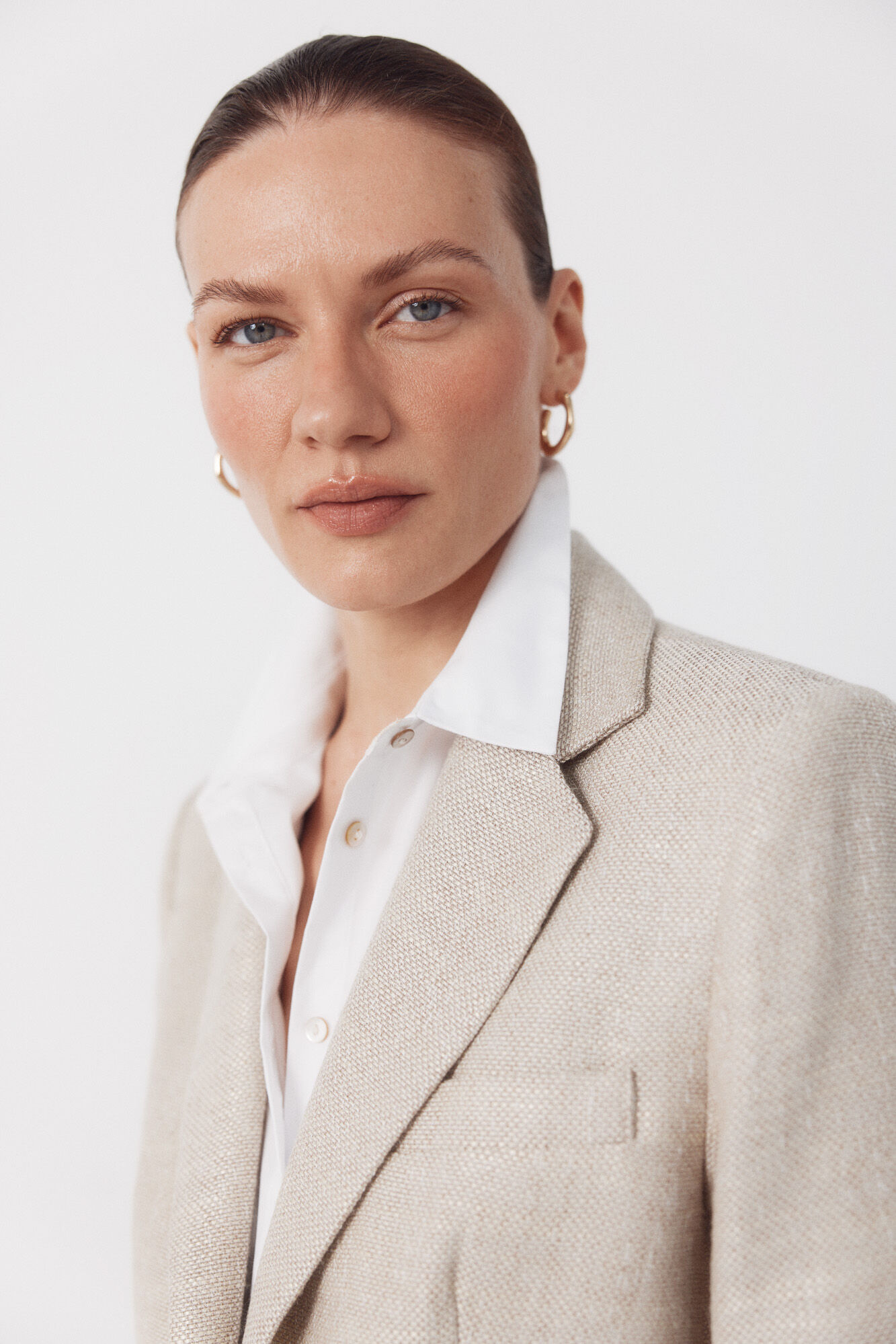 Cortefiel Textured fabric blazer Nude