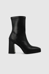 Lodi Botins de camur&ccedil;a com salto Preto