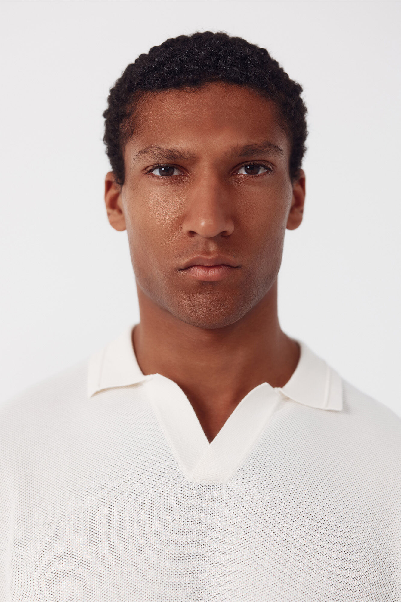 Cortefiel Piqu&eacute; short sleeve polo shirt White