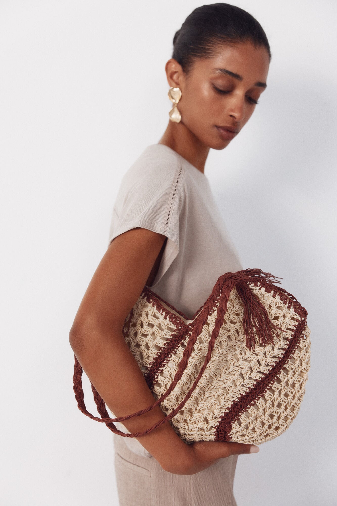 Cortefiel Braided raffia basket bag