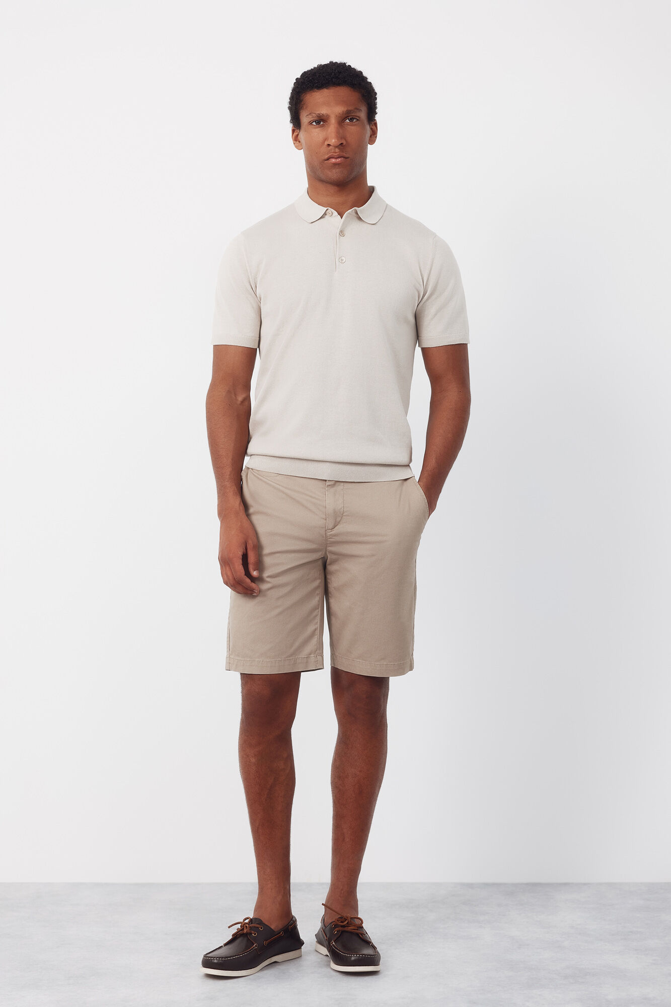 Cortefiel Lightweight regular chino Bermuda shorts