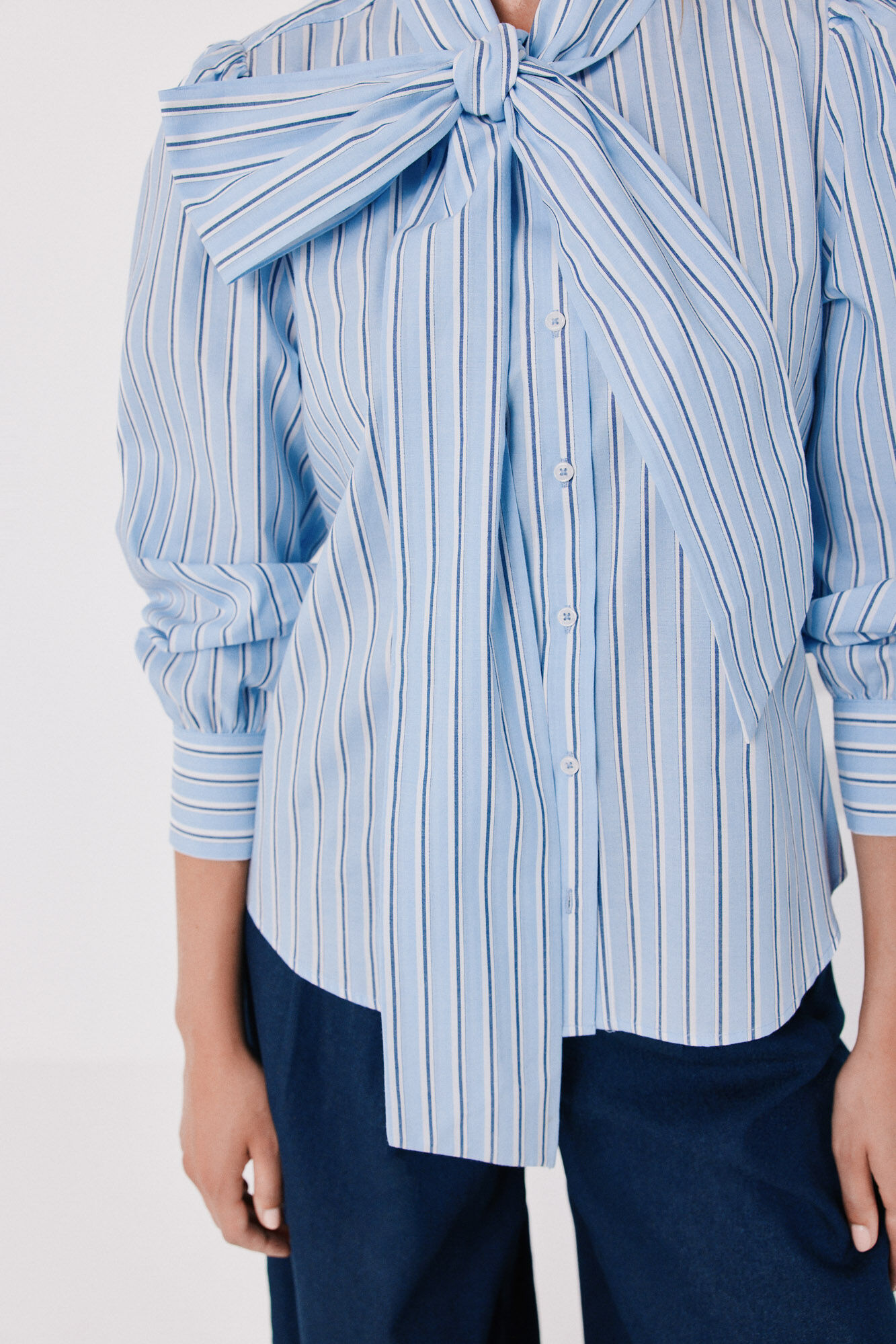 Cortefiel Striped tie blouse Printed blue