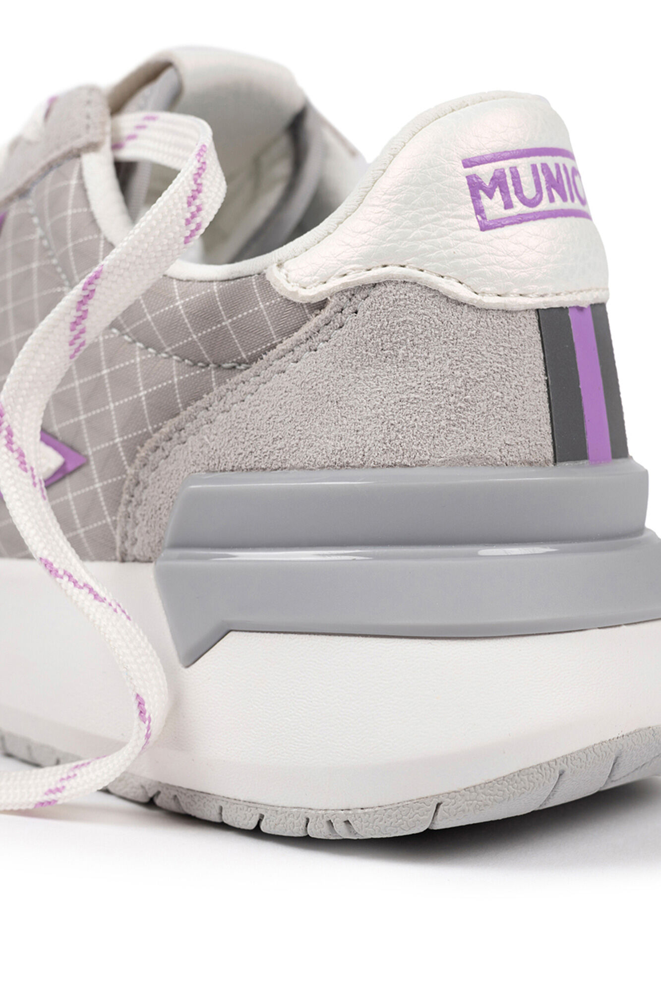 Munich Women's trainers VERSUS Grey