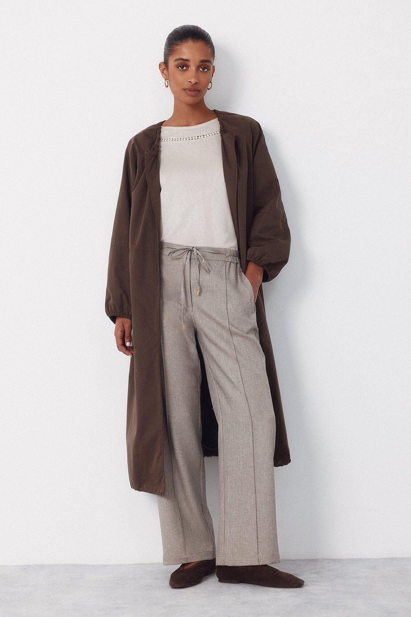 Cortefiel Dress pants with belt