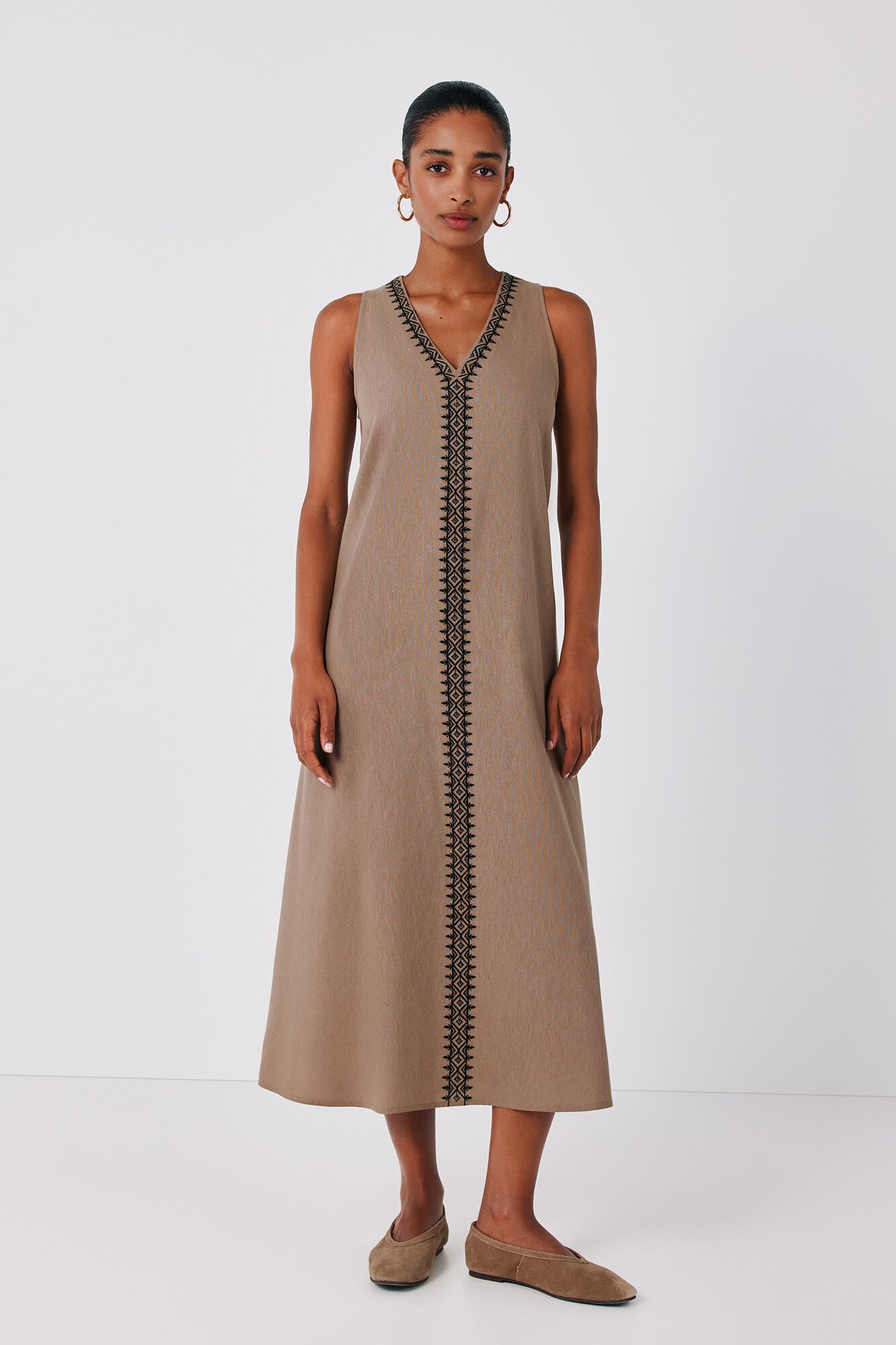 Cortefiel Embroidered dress