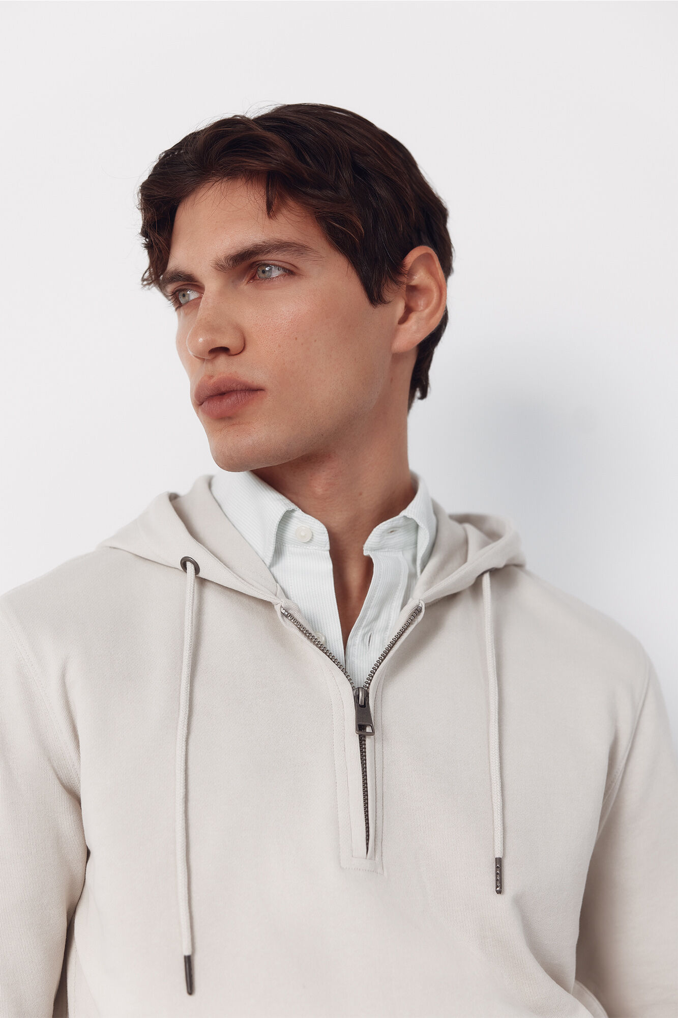 Cortefiel Sweatshirt com capuz Tostado