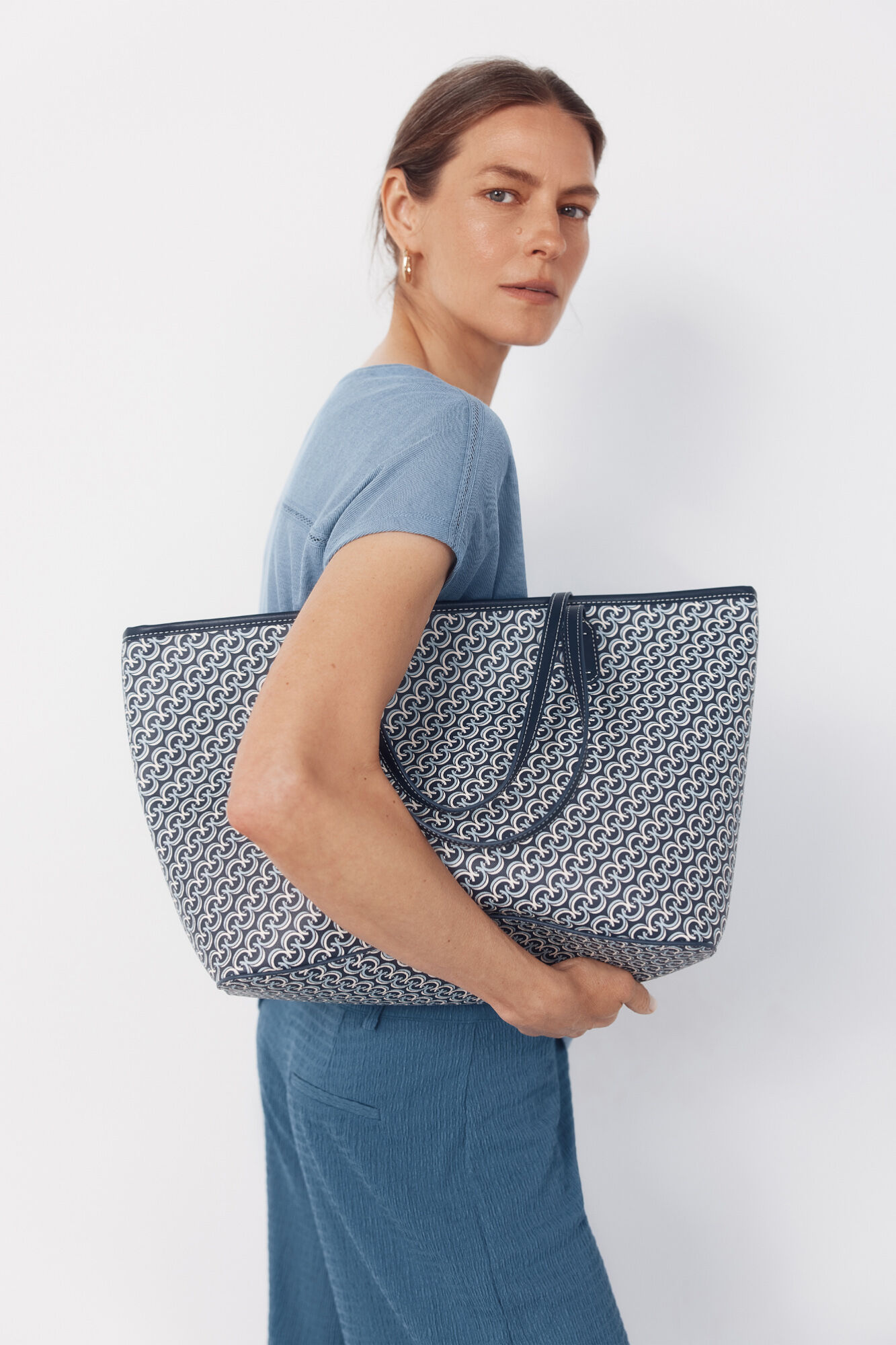 Cortefiel Monogram shopper bag
