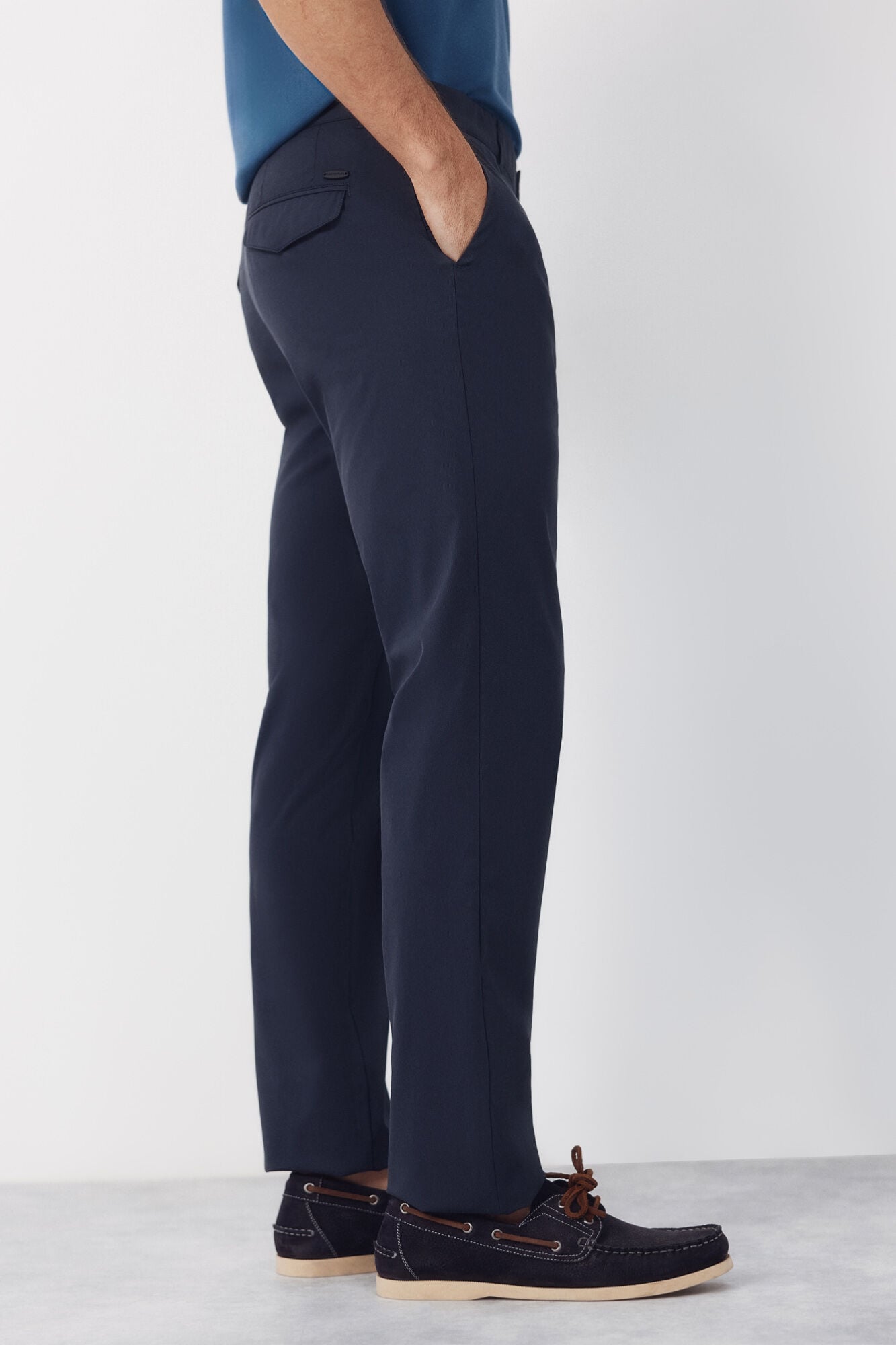 Cortefiel Lightweight slim technical chinos Navy
