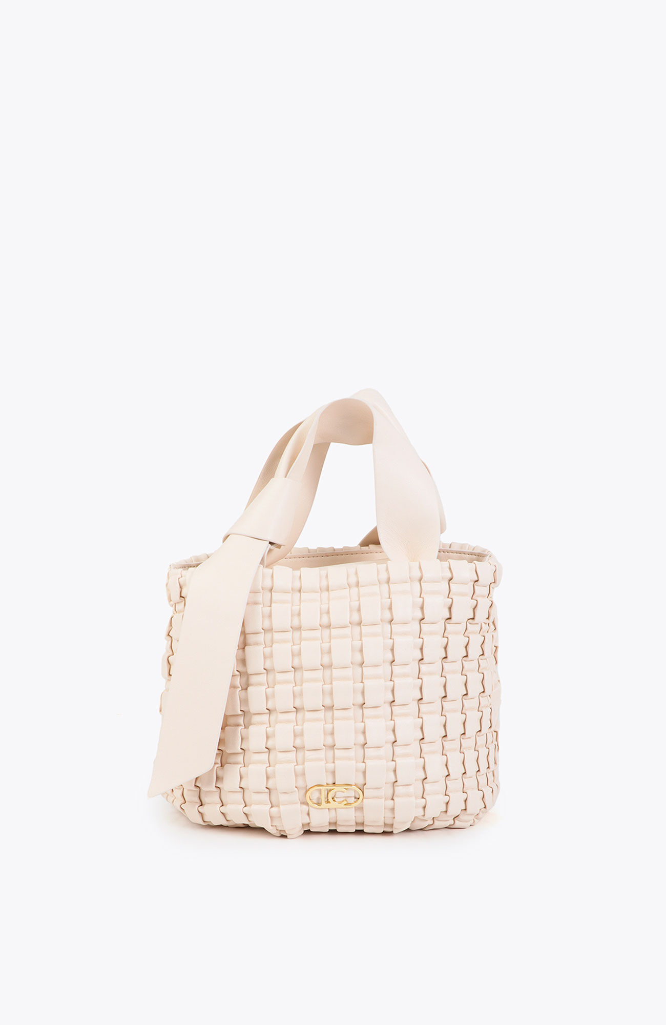Lola Casademunt Bolsito material trenzado