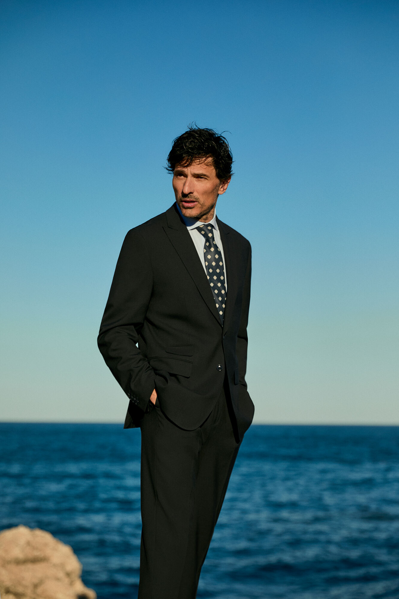 OOTO Peak lapel tailored blazer