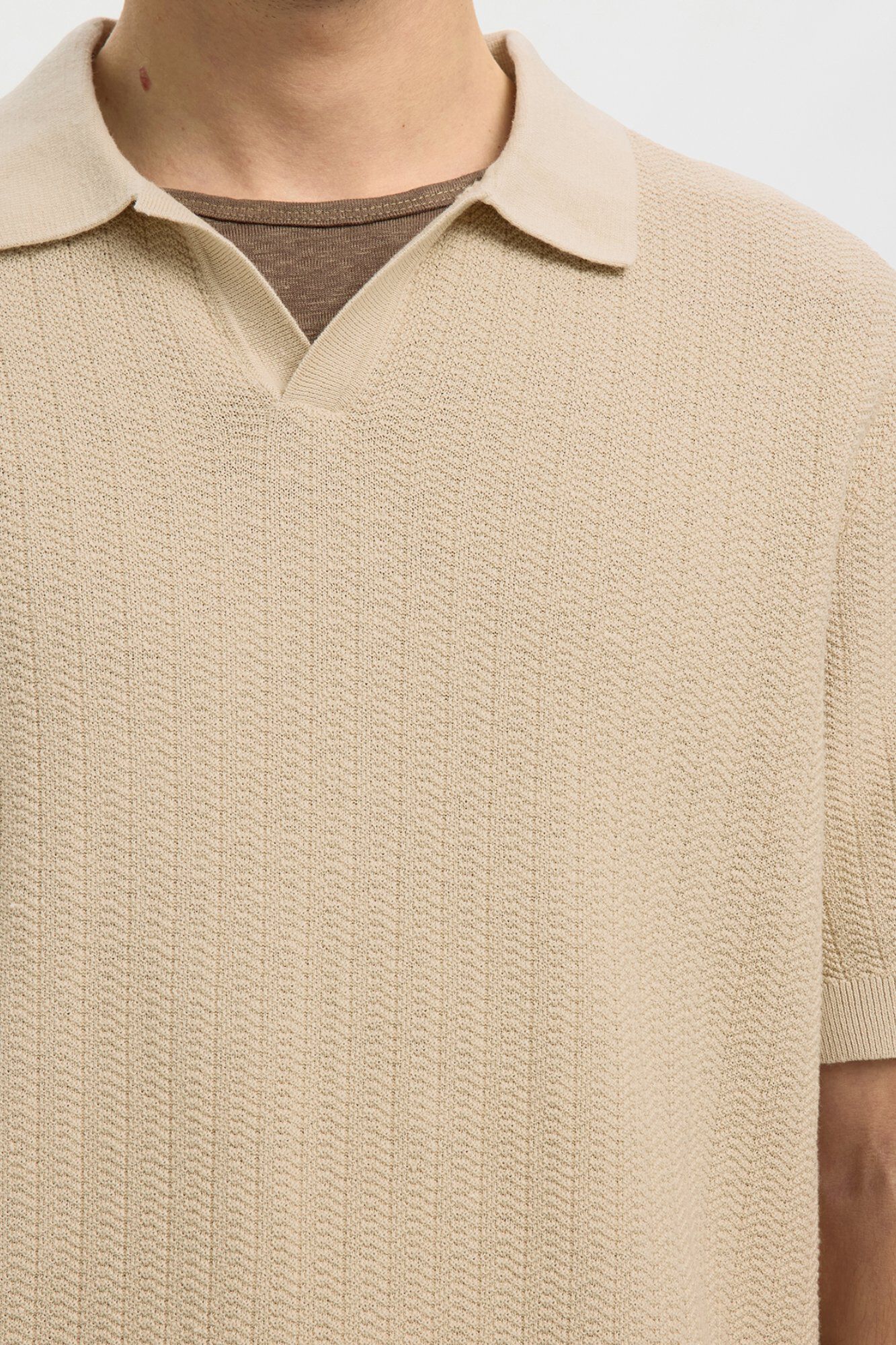 Selected Polo de malha com gola aberta