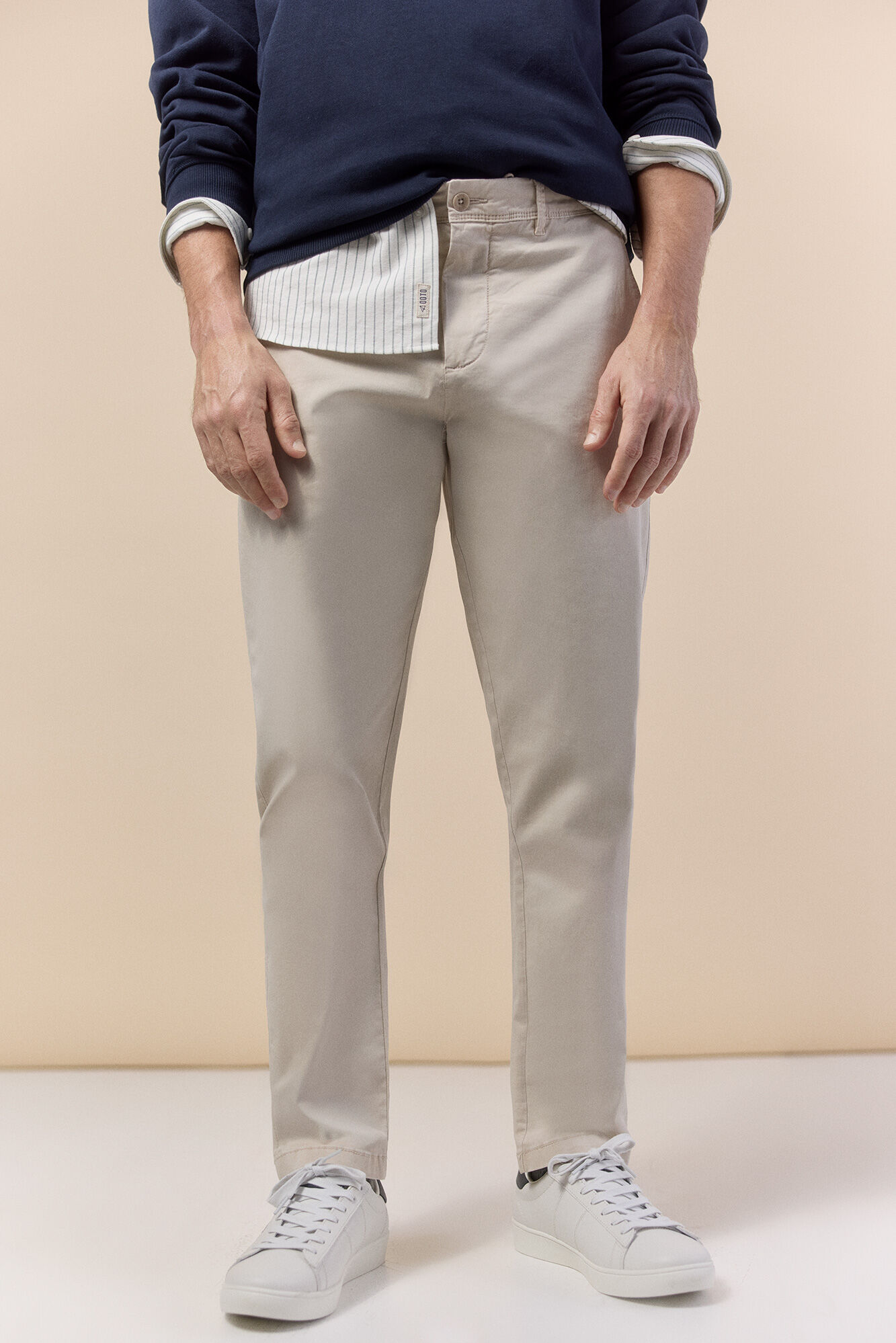 OOTO Cal&ccedil;as chino casual slim