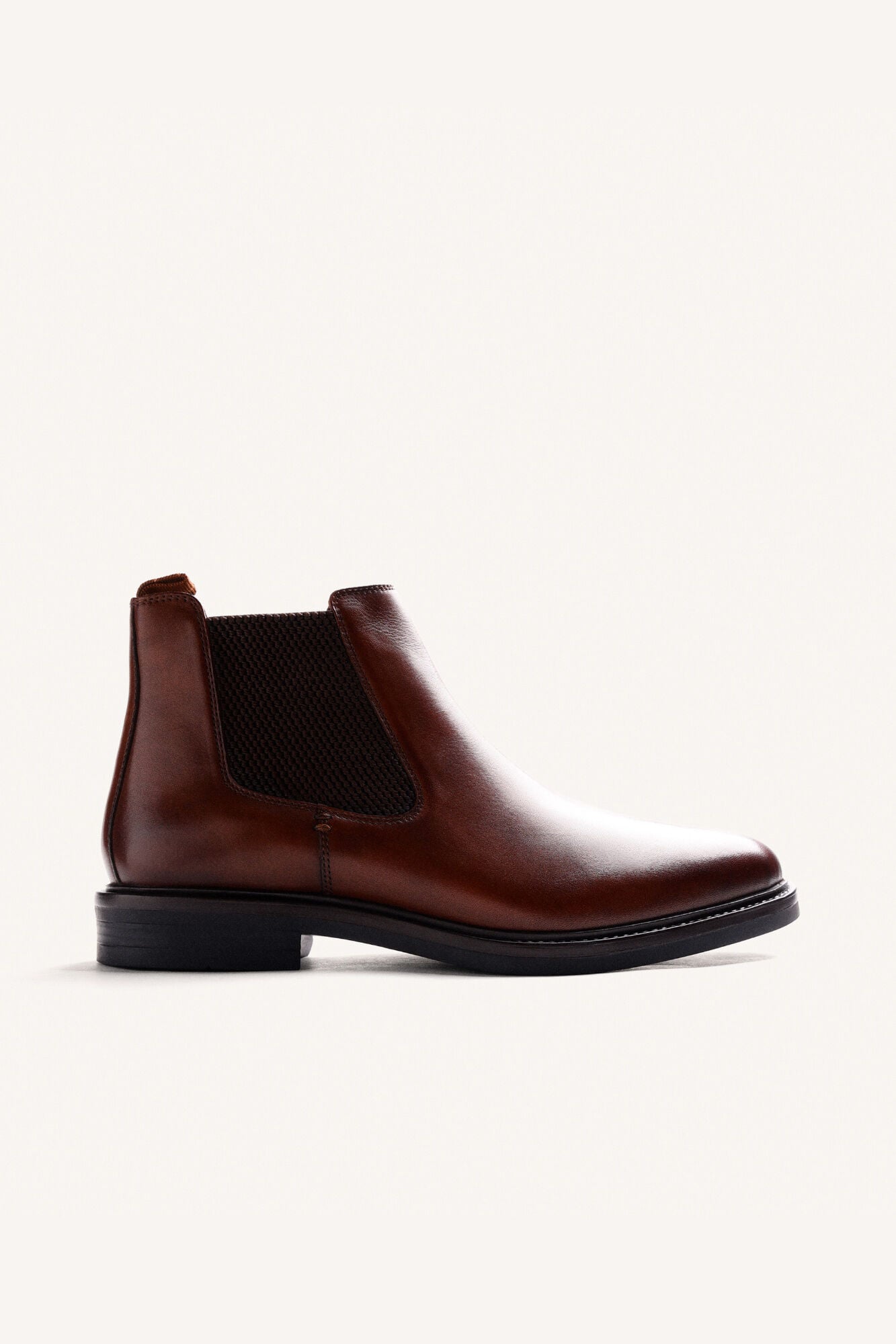 Gioseppo Botins chelsea em pele