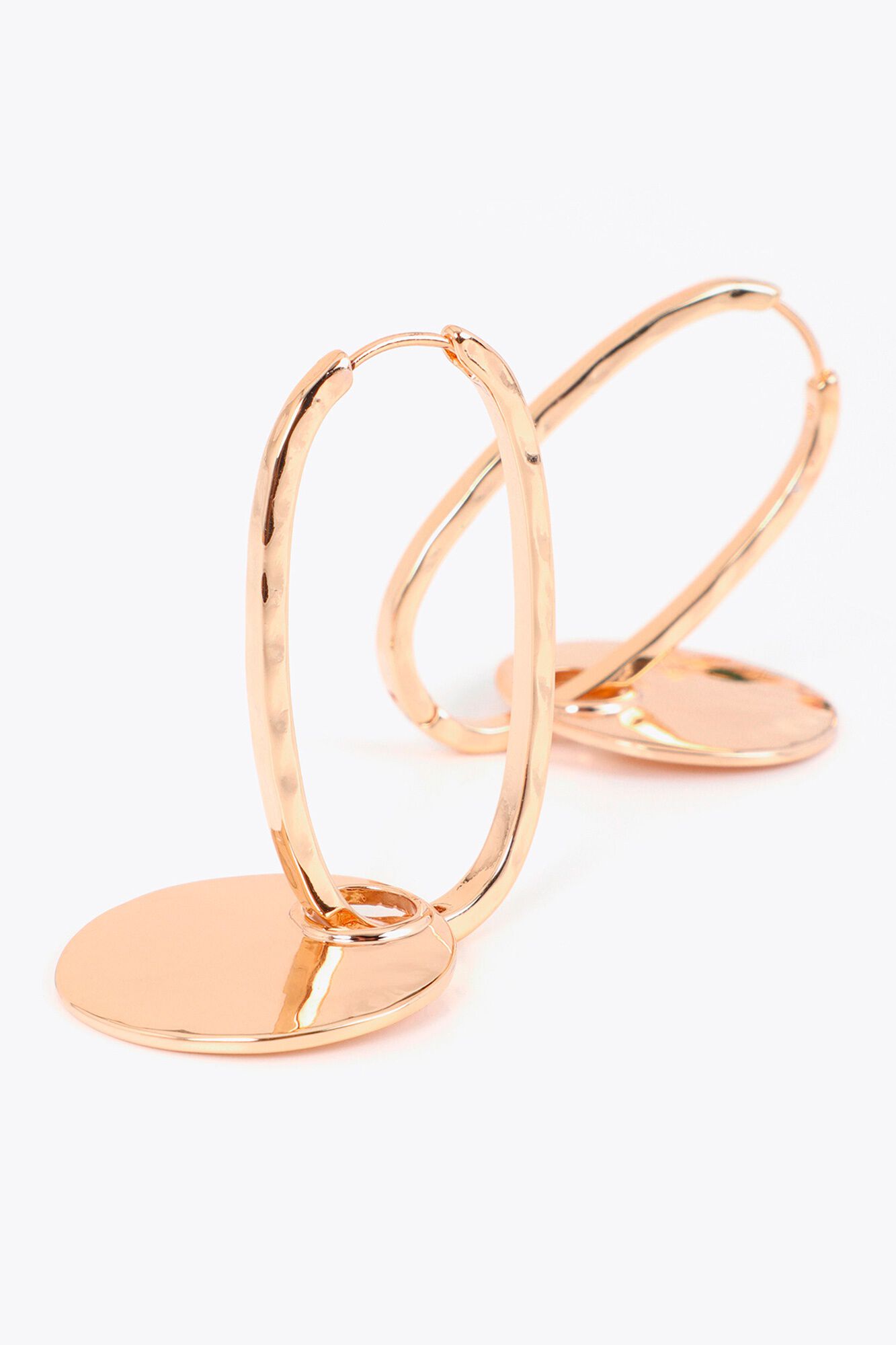 Lola Casademunt Brincos de argola oval destac&aacute;veis Dourado