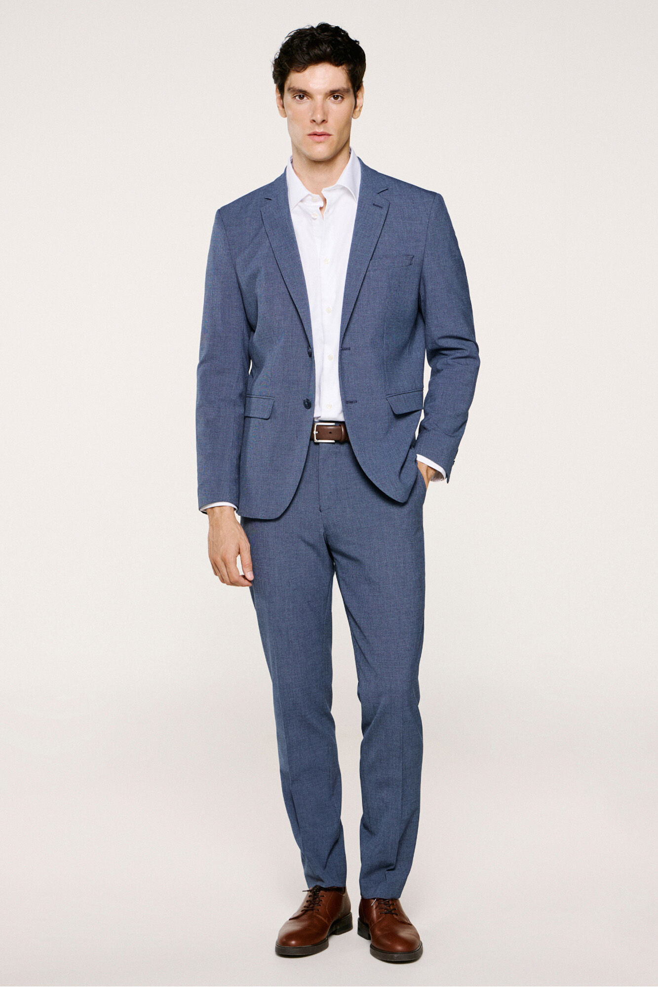Selected Americana Slim Fit confeccionada con materiales reciclados. Azul