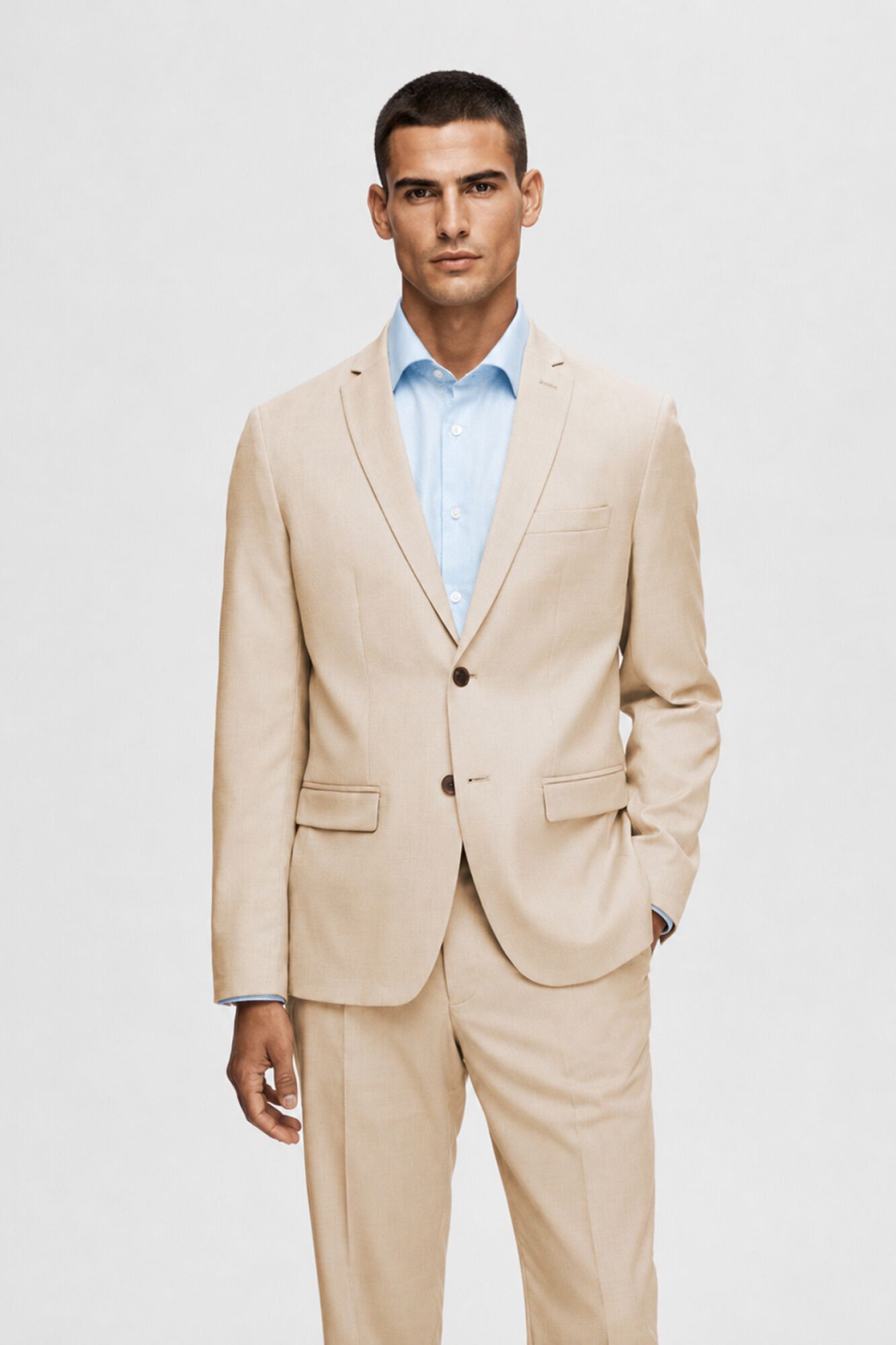 Selected Blazer de fato Slim Fit confecionado com materiais reciclados Castanho