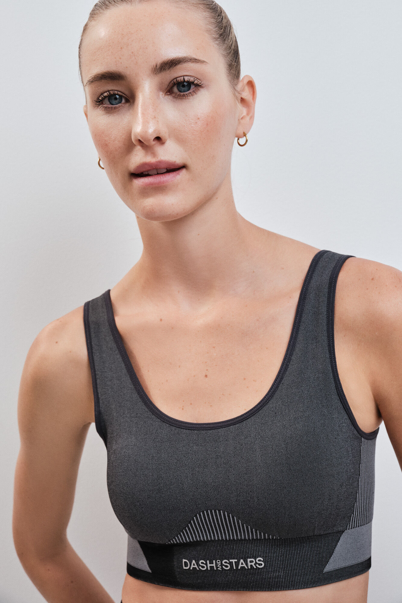 Dash and Stars Sujetador deportivo SEAMLESS COMFORT gris