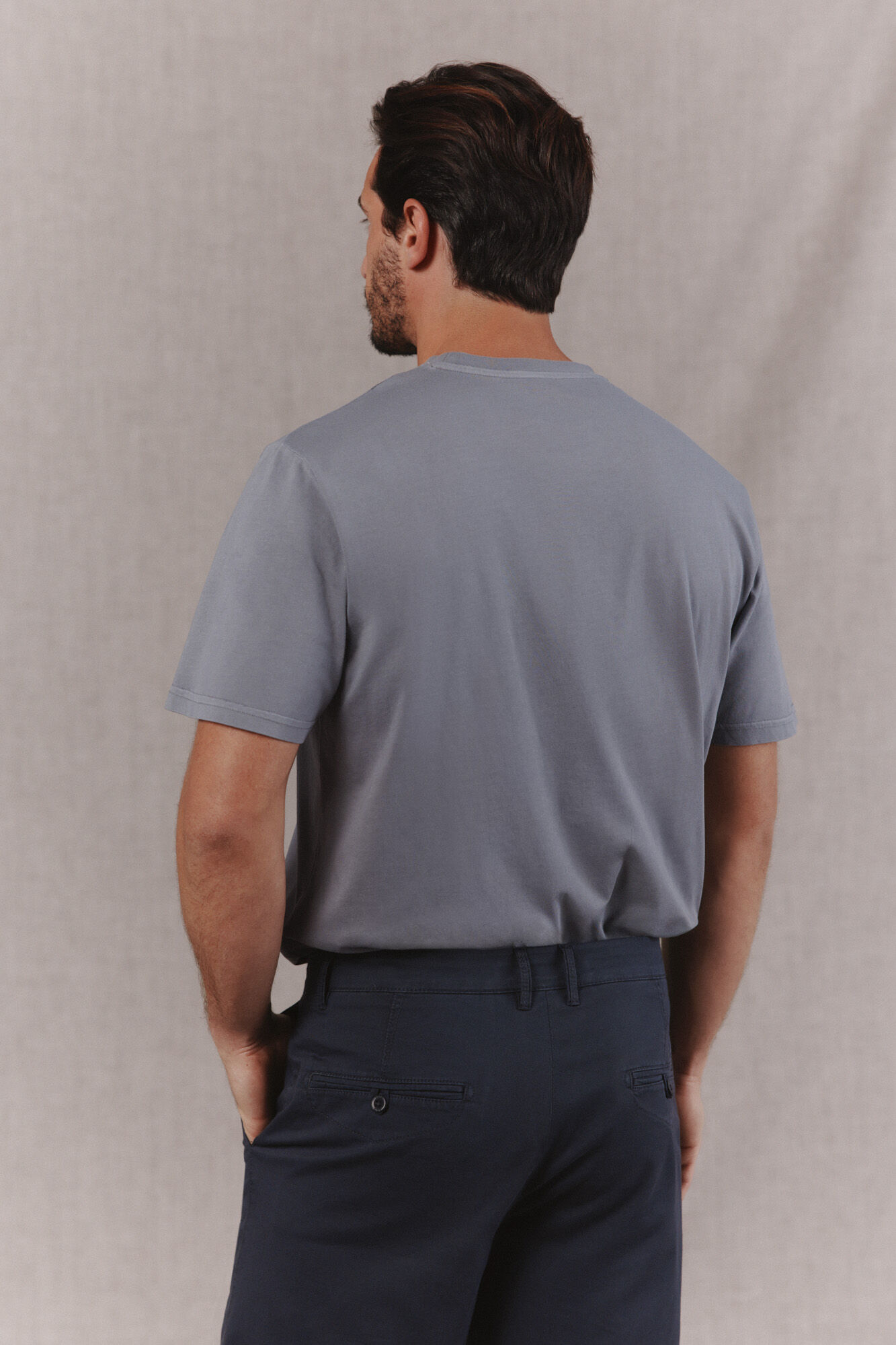 OOTO Camiseta b&aacute;sica lavada con bordado avi&oacute;n Gris