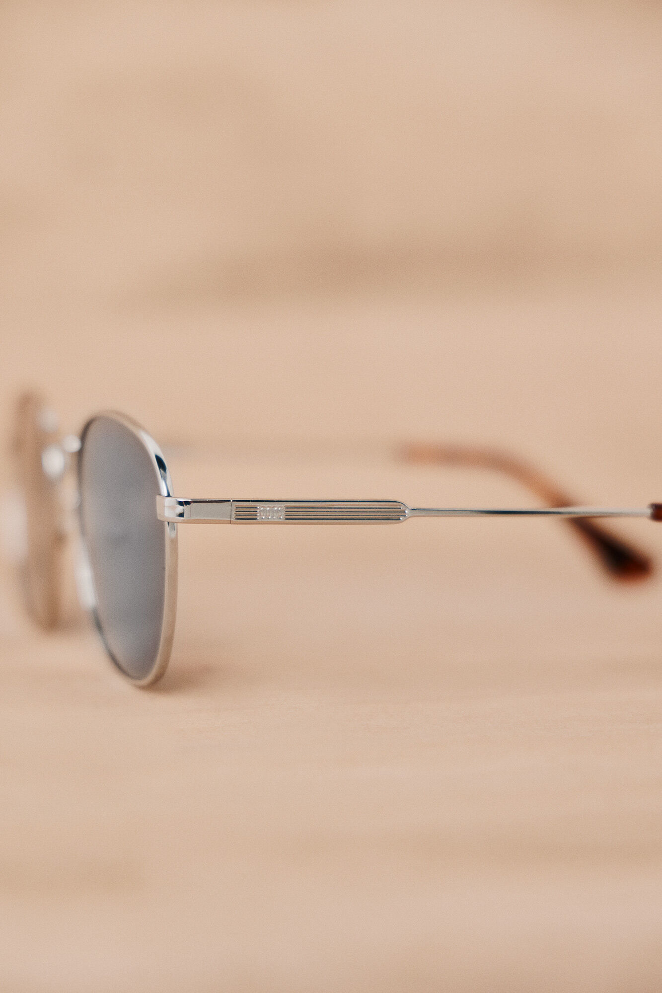 OOTO Milan. Silver metal sunglasses