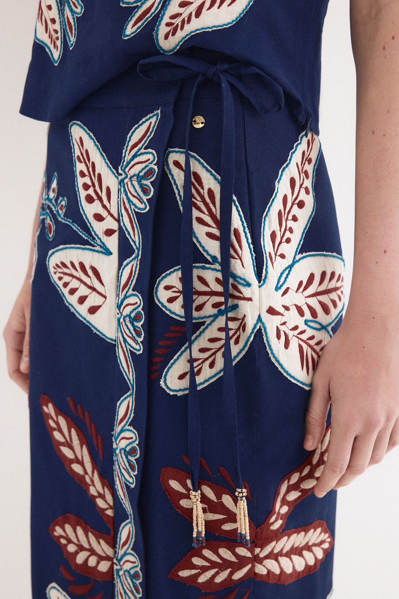 Pedro del Hierro Embroidered sarong-effect skirt Blue