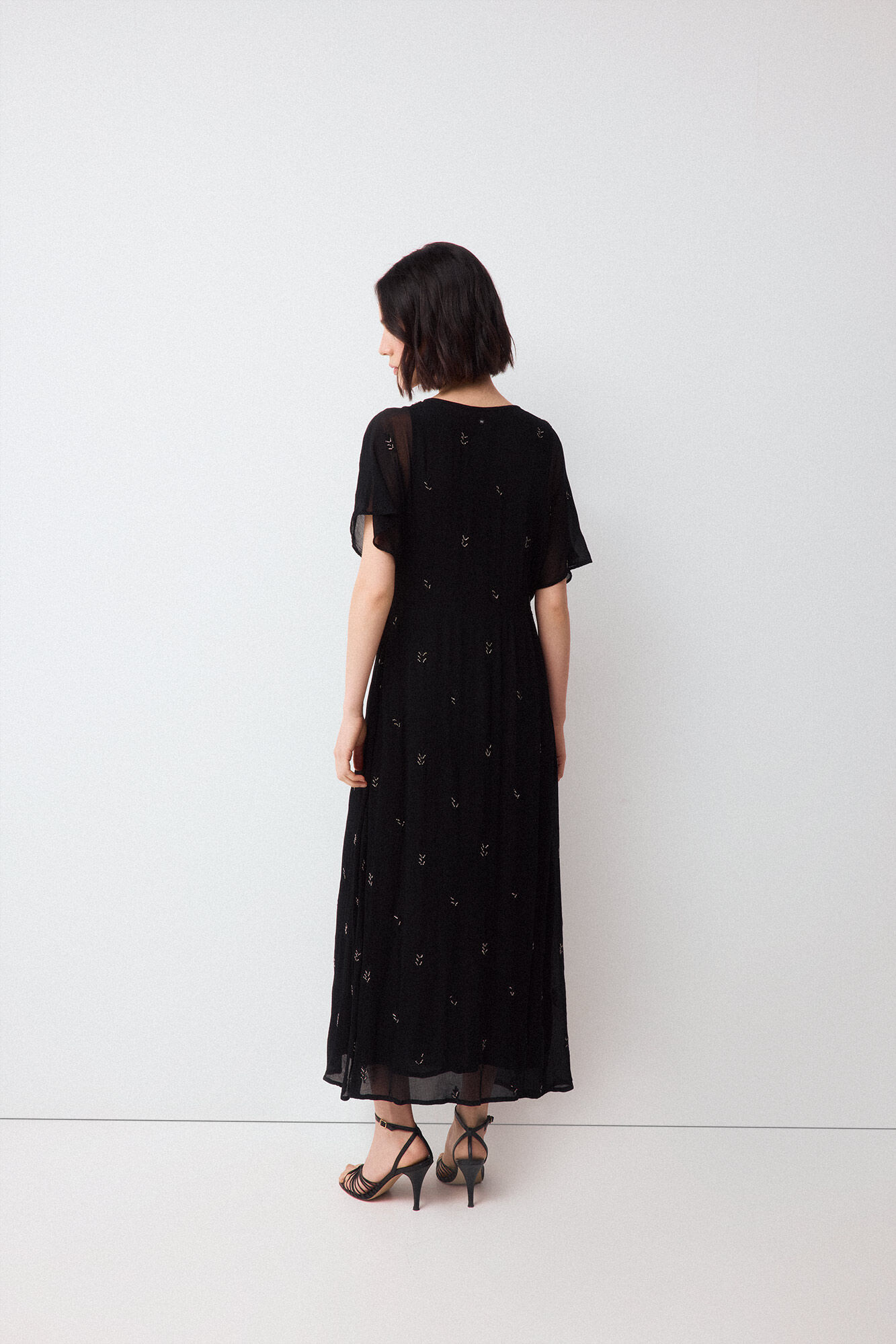 Pedro del Hierro Vestido fluido detalhe de pedras Preto