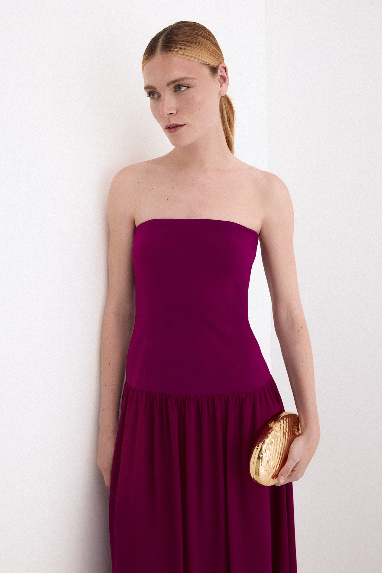 Pedro del Hierro Vestido cai-cai com detalhe de capa