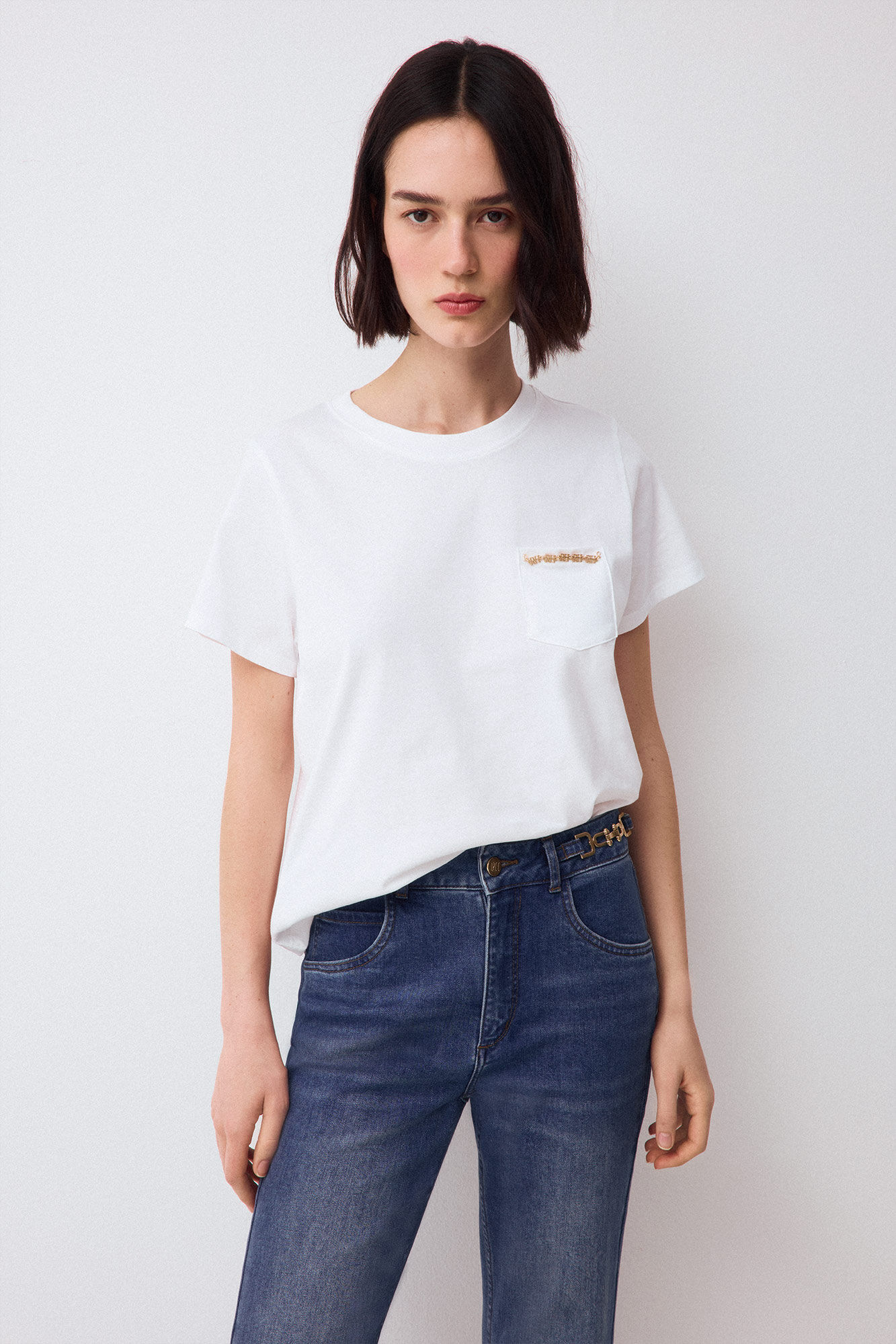 Pedro del Hierro Camiseta manga corta con bolsillo y detalle de cadena