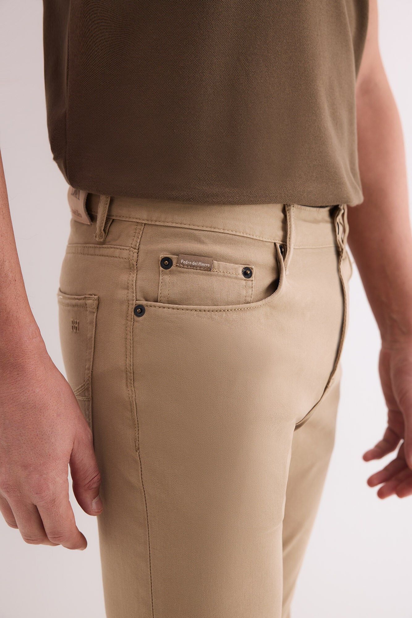 Pedro del Hierro Cal&ccedil;a 5 bolsos slim Beige