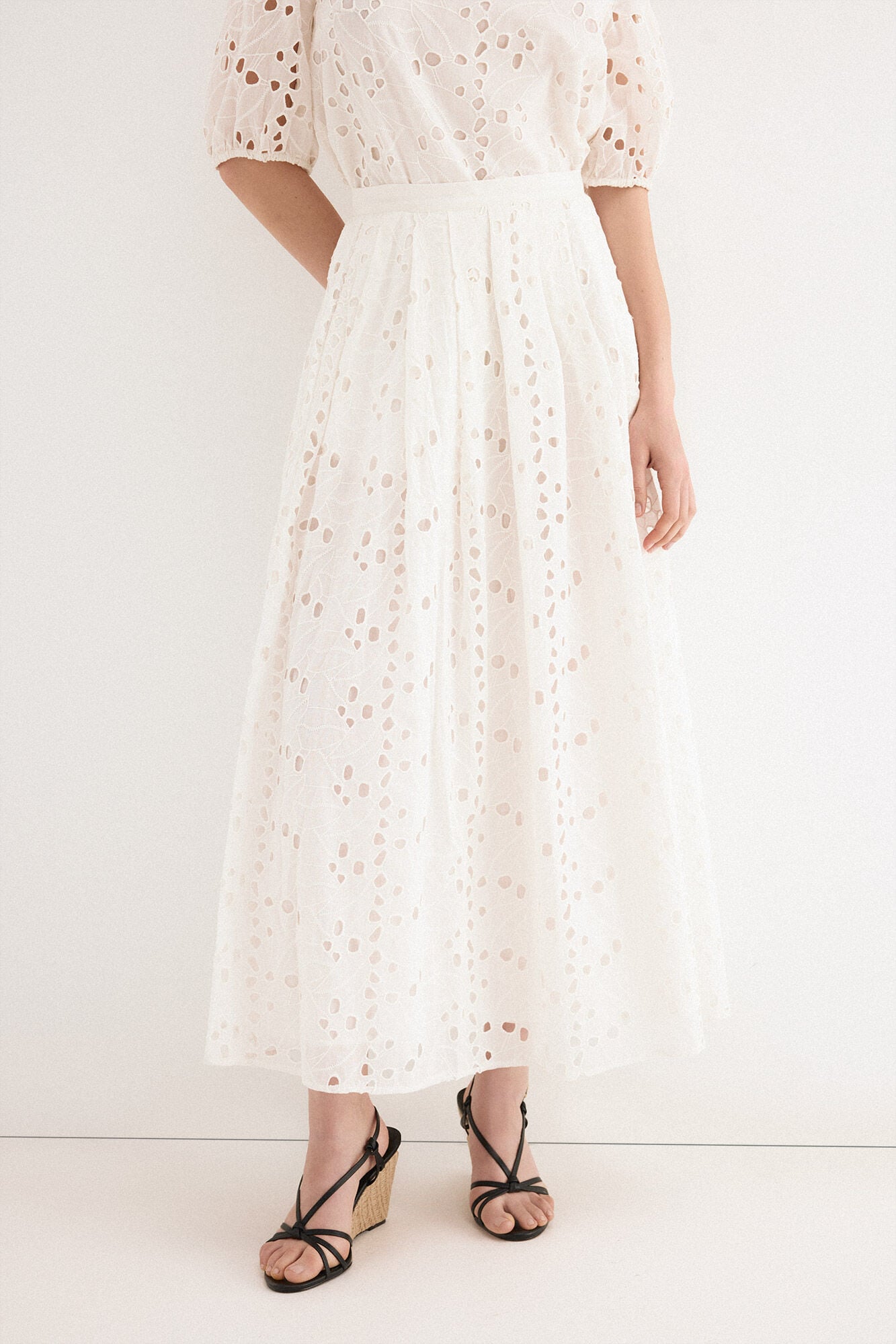 TFP by Tamara Falc&oacute; Embroidered skirt
