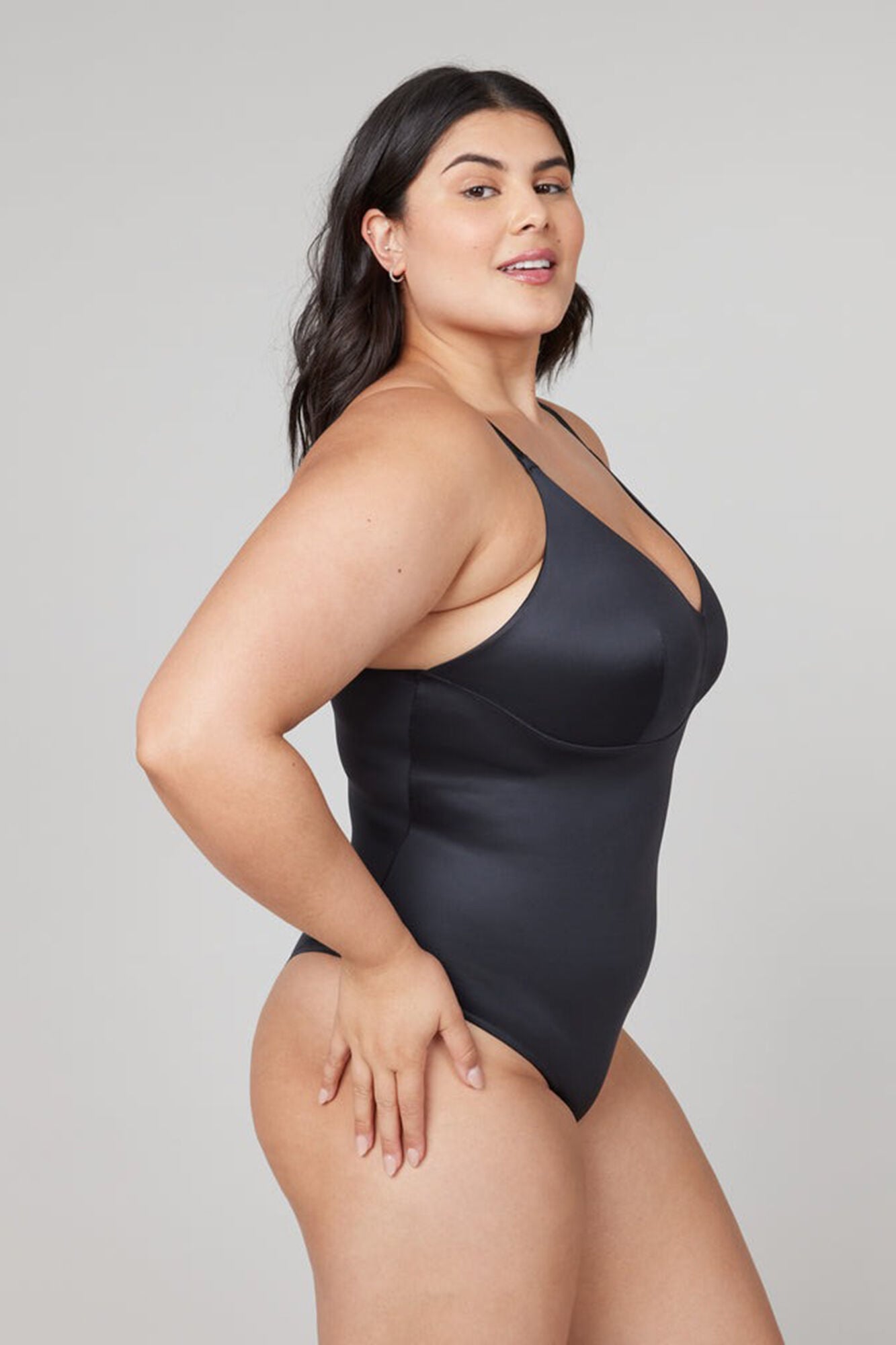 Spanx Body com tanga de compress&atilde;o preto