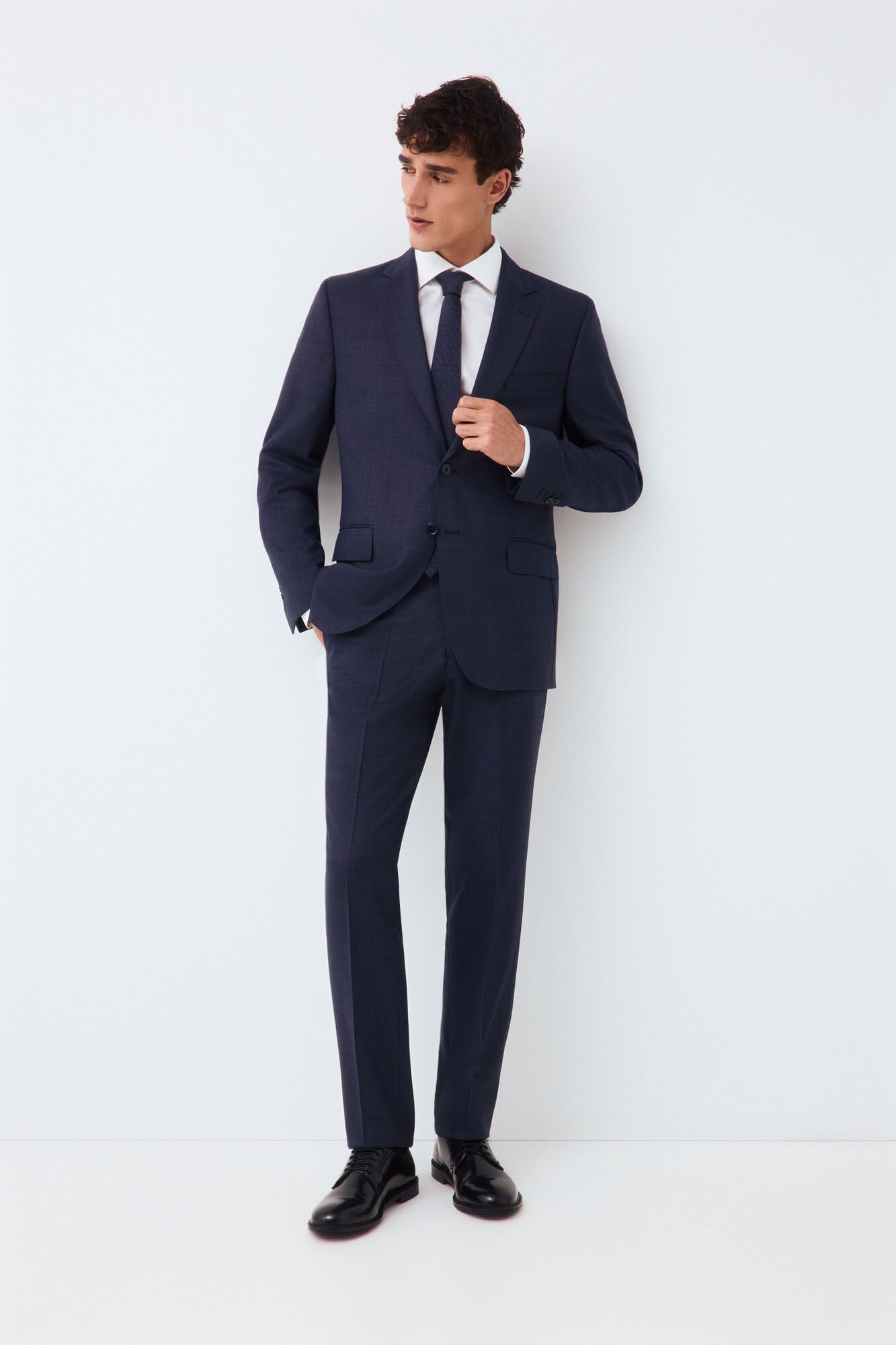 Jacket and trousers set